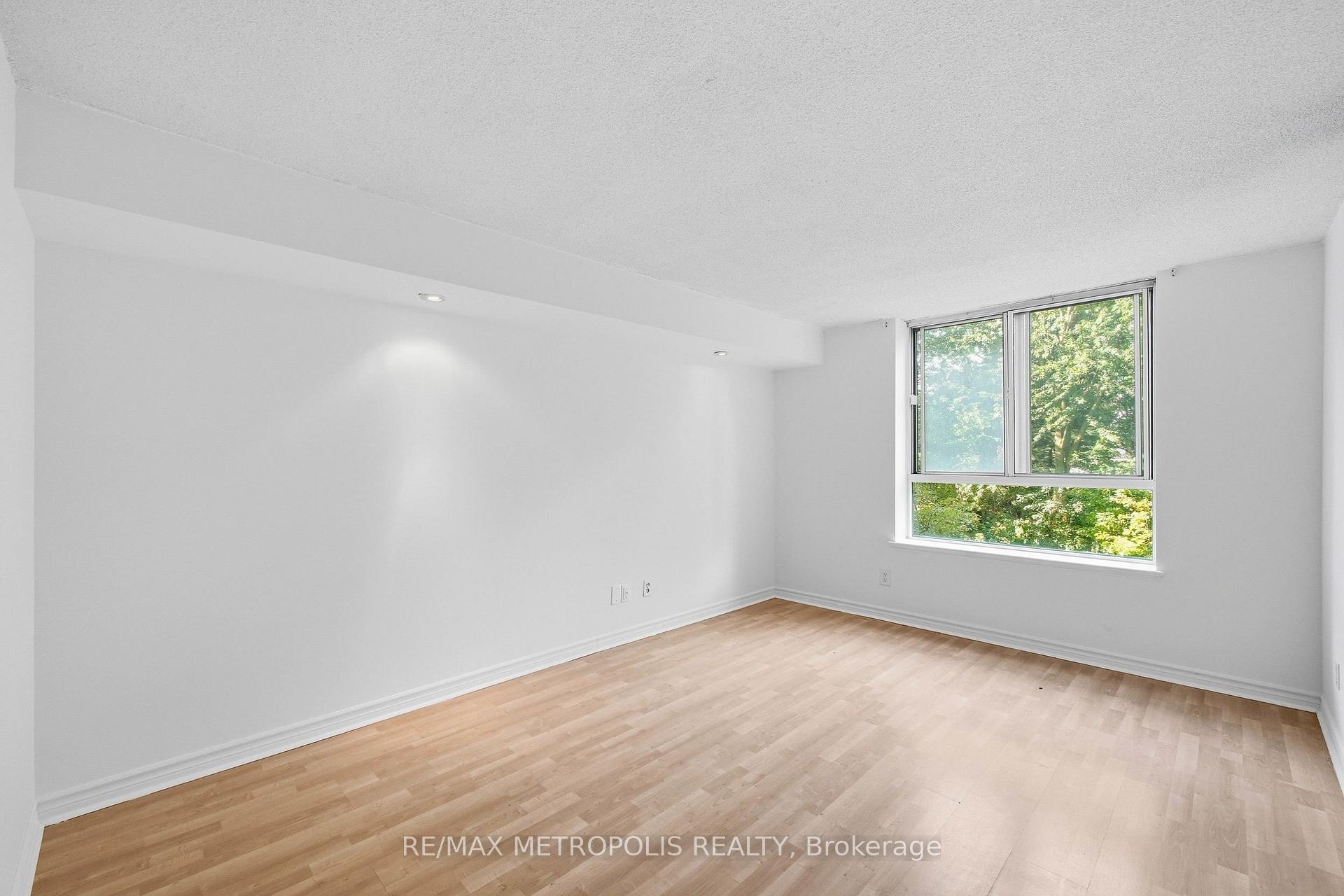 Photo 13 of Unit 409, 1485 Lakeshore Road E, Mississauga, Lakeview — HOMEH