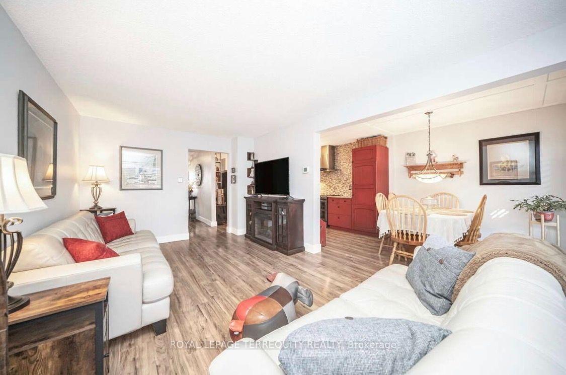 Photo 17 of 72 Carisbrooke Court, Brampton, Central Park — HOMEH