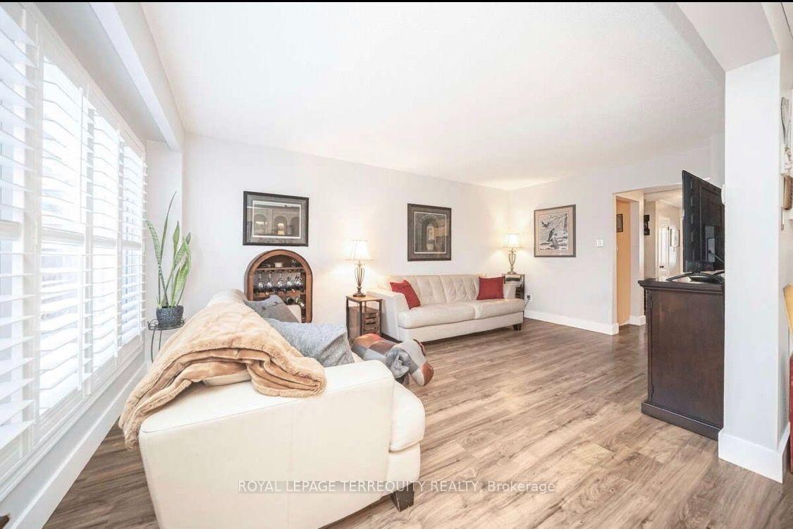 Photo 23 of 72 Carisbrooke Court, Brampton, Central Park — HOMEH