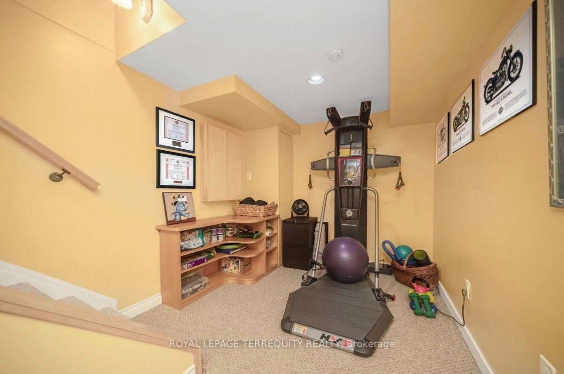 Photo 37 of 72 Carisbrooke Court, Brampton, Central Park — HOMEH