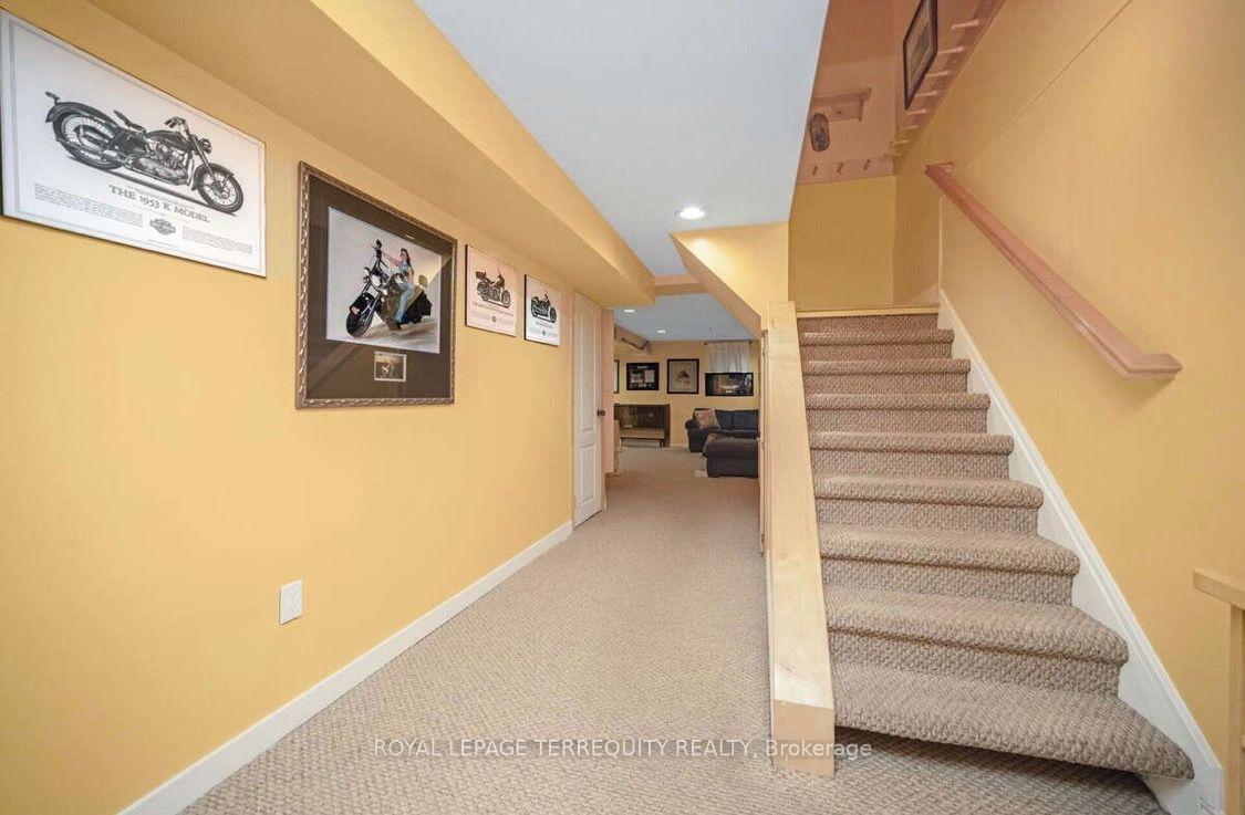 Photo 38 of 72 Carisbrooke Court, Brampton, Central Park — HOMEH