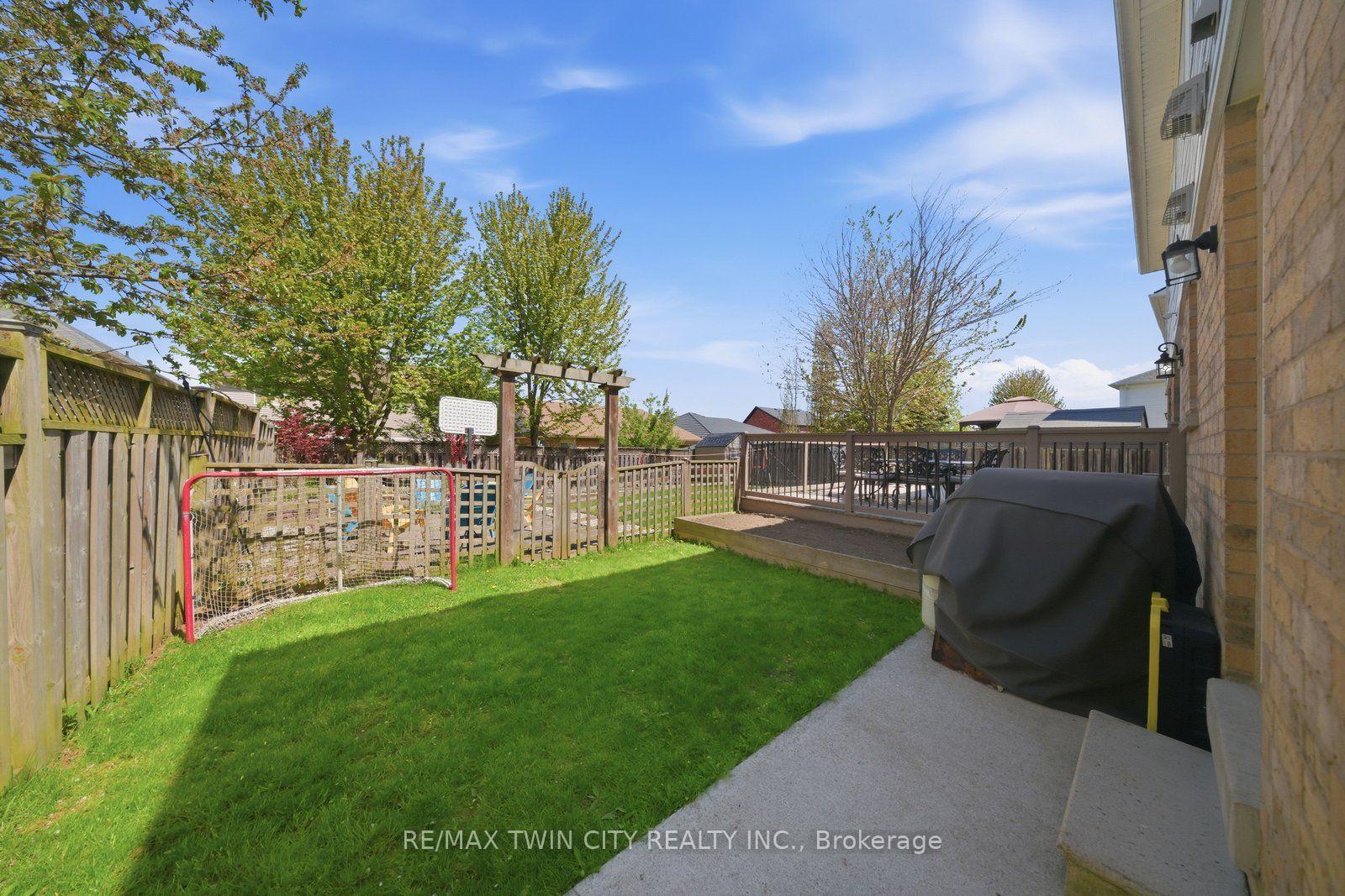 Photo 29 of Unit #Upper, 20 Webb Avenue, Brantford, Empire — HOMEH