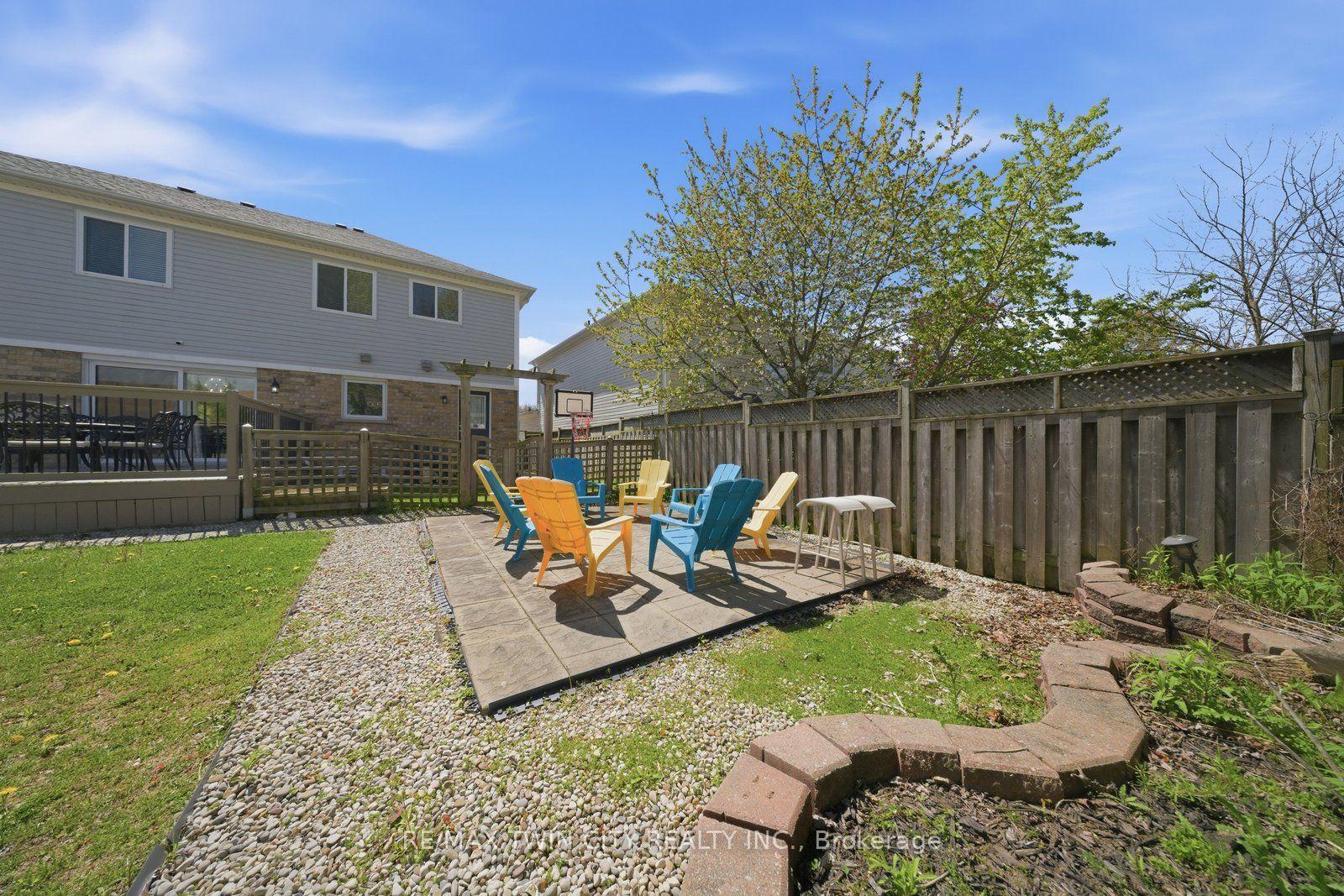 Photo 31 of Unit #Upper, 20 Webb Avenue, Brantford, Empire — HOMEH