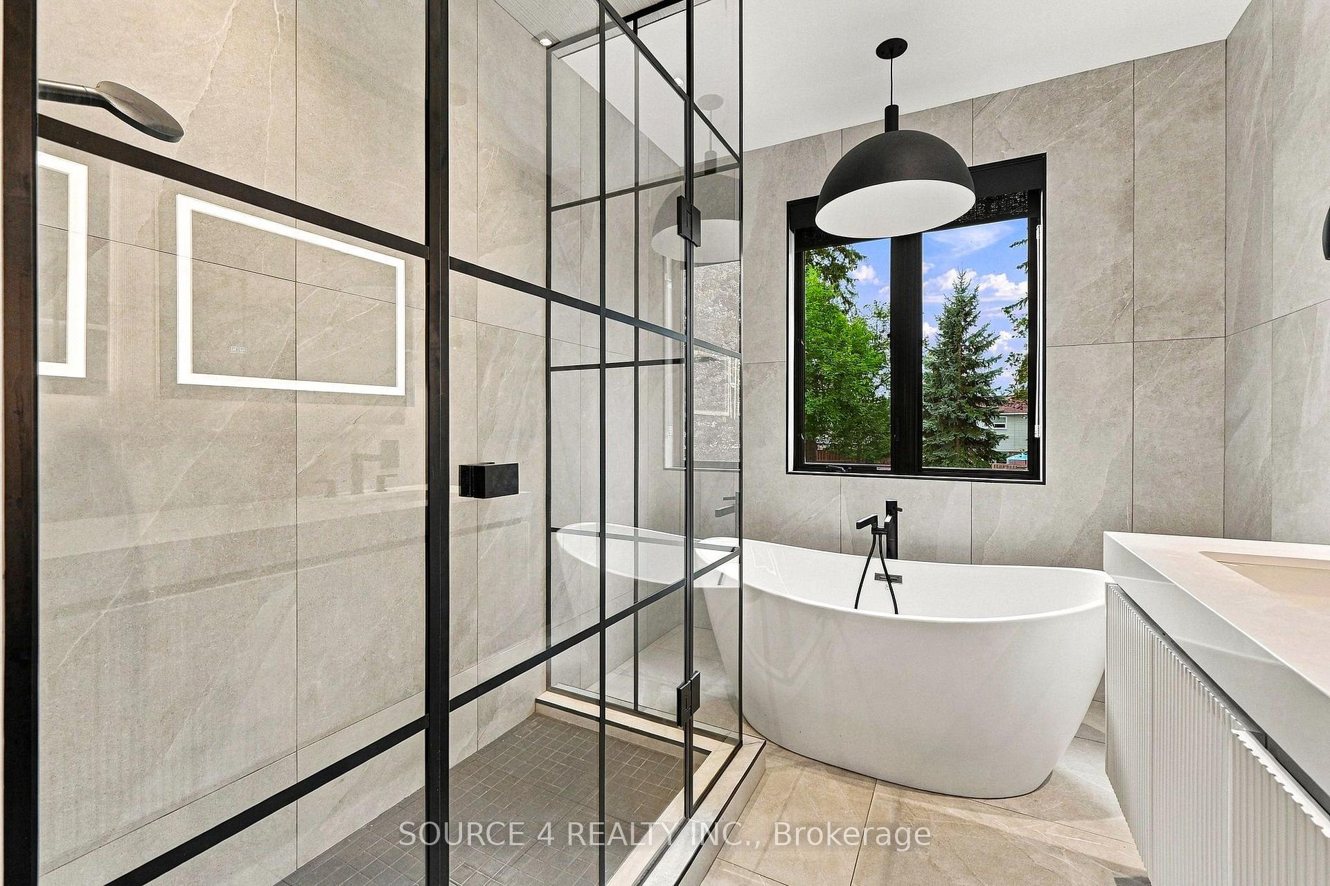 Photo 35 of 20B Broadview Avenue, Mississauga, Port Credit — HOMEH