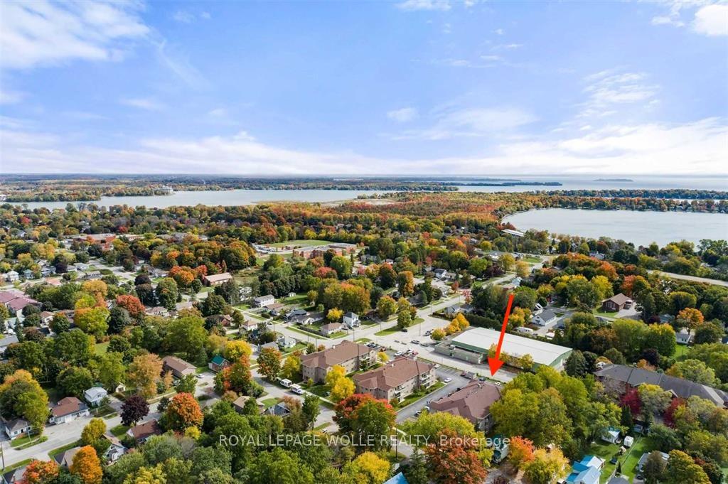 Photo 23 of Unit 304, 107 Bond Street, Orillia — HOMEH