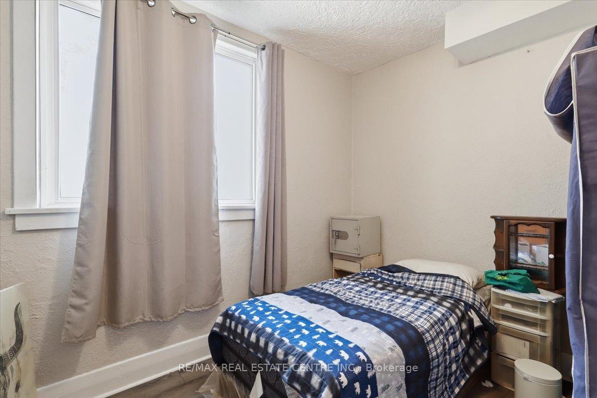 Photo 15 of 233 King Street, Welland, Welland Downtown — HOMEH