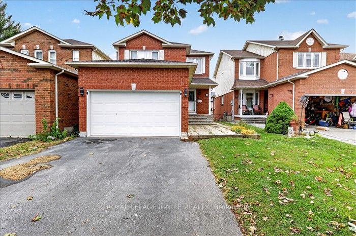 Photo 2 of 8 Vail Meadows Crescent, Clarington, Bowmanville — HOMEH