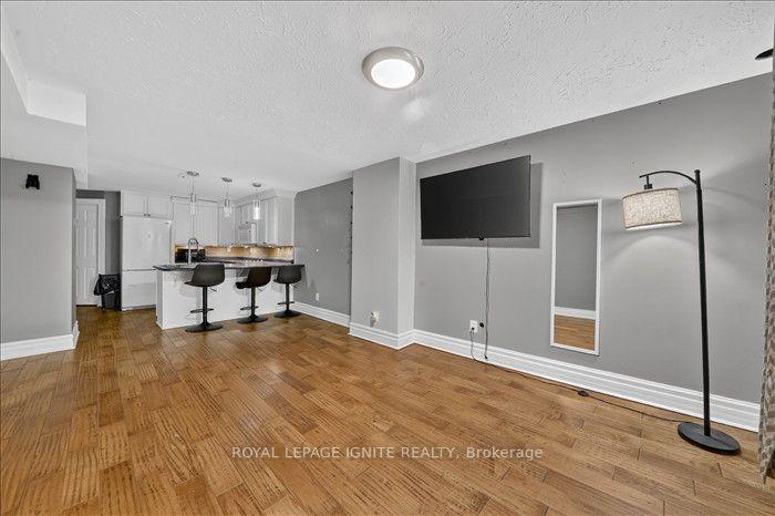 Photo 41 of 8 Vail Meadows Crescent, Clarington, Bowmanville — HOMEH