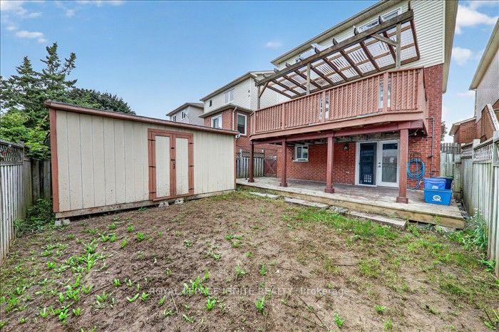 Photo 45 of 8 Vail Meadows Crescent, Clarington, Bowmanville — HOMEH