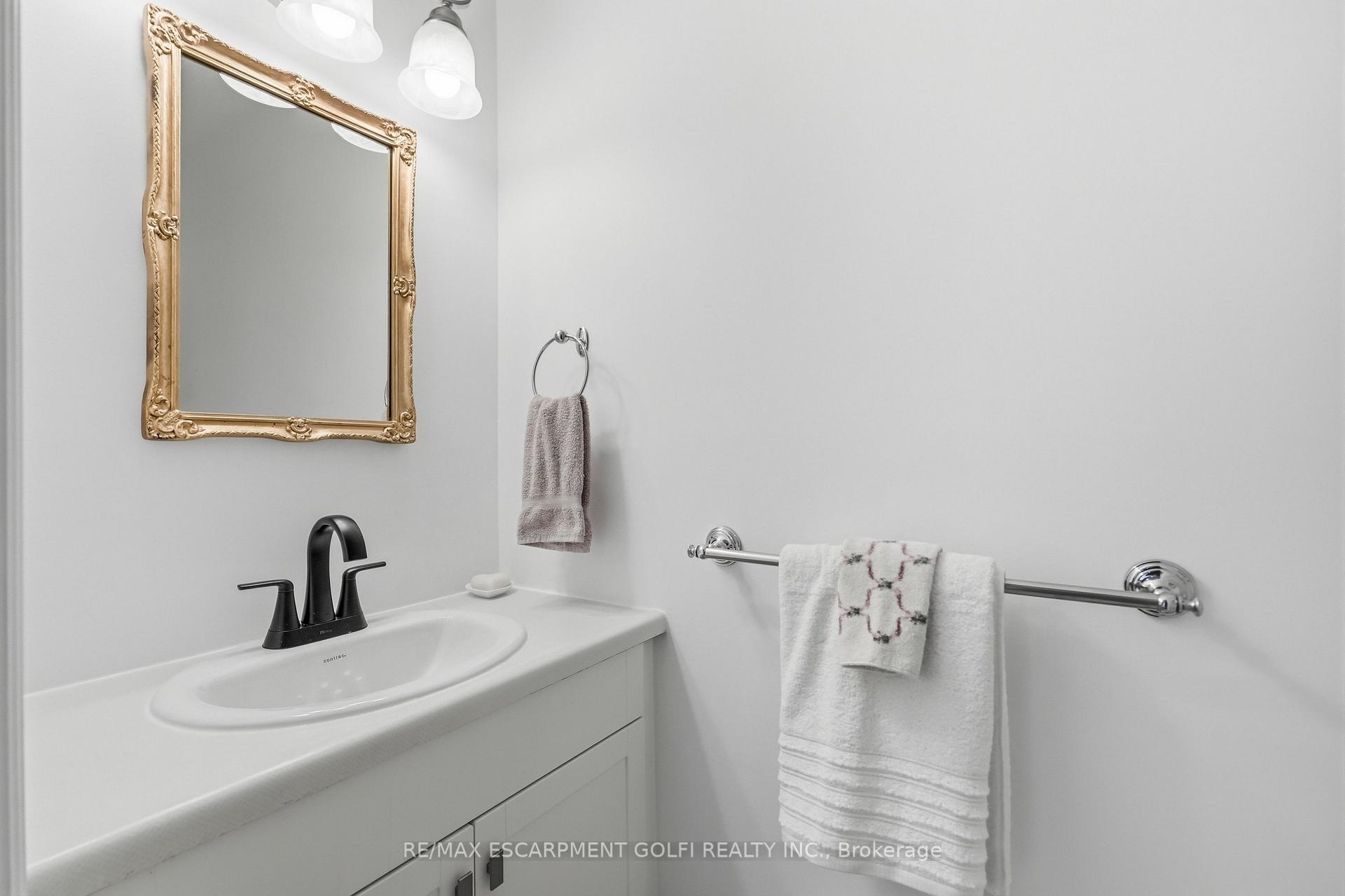 Photo 18 of 42 Fox Run, Brantford, Greenbrier — HOMEH