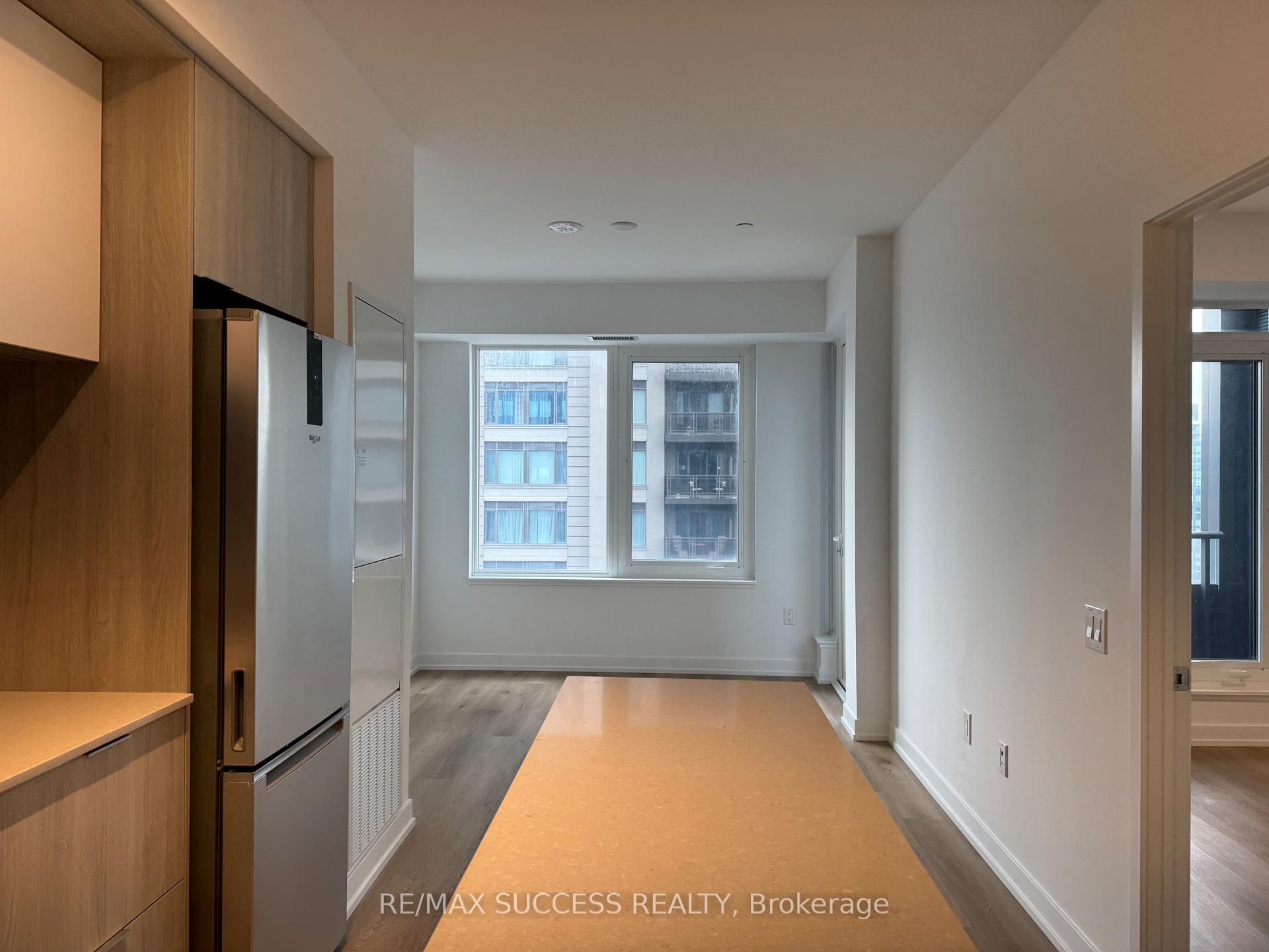 Photo 5 of Unit 1607, 395 Square One Drive, Mississauga, City Centre — HOMEH