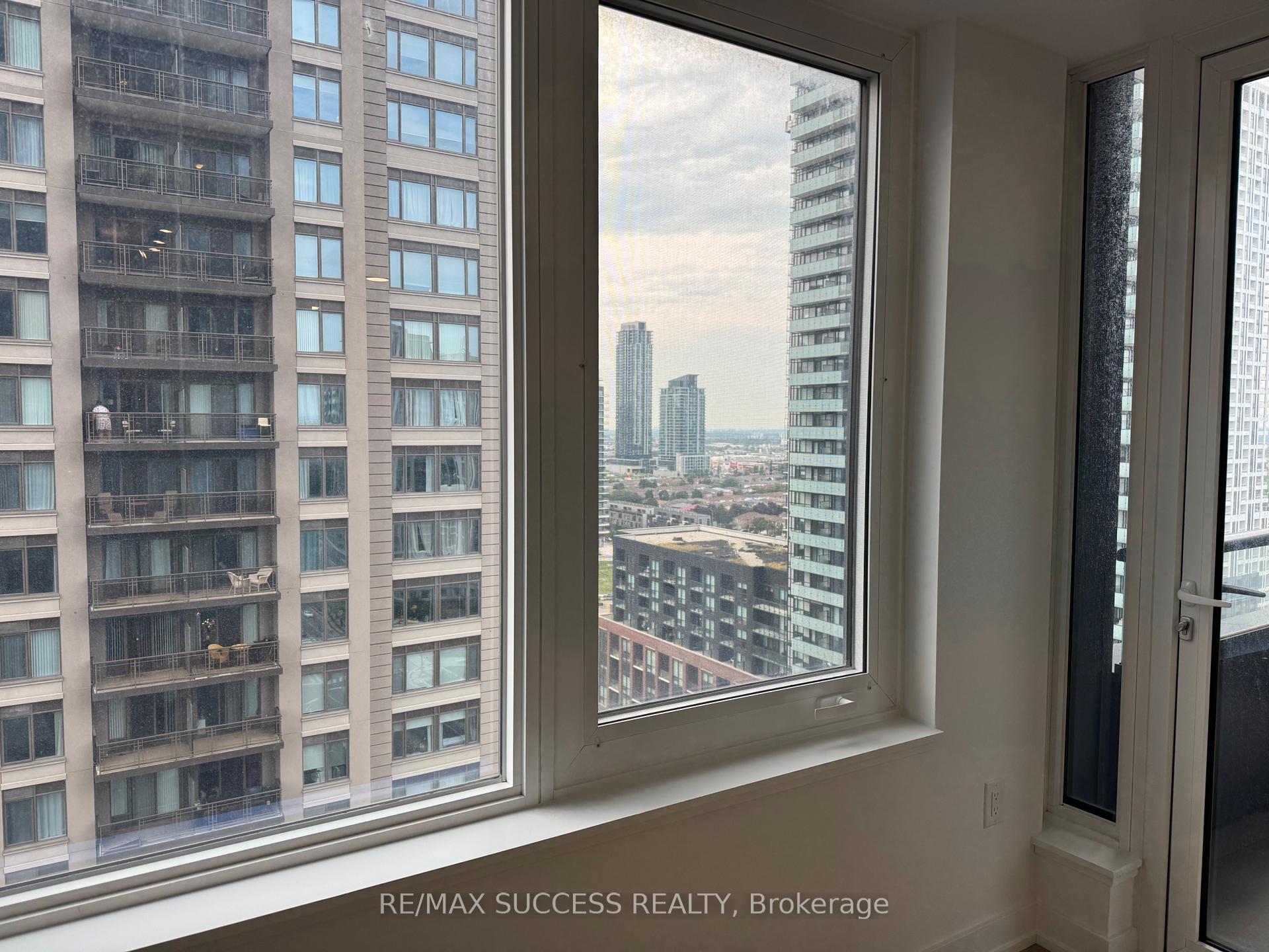 Photo 7 of Unit 1607, 395 Square One Drive, Mississauga, City Centre — HOMEH