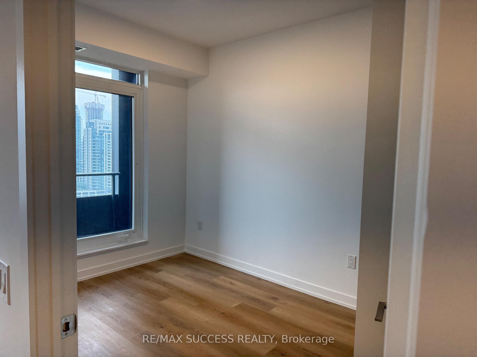 Photo 13 of Unit 1607, 395 Square One Drive, Mississauga, City Centre — HOMEH