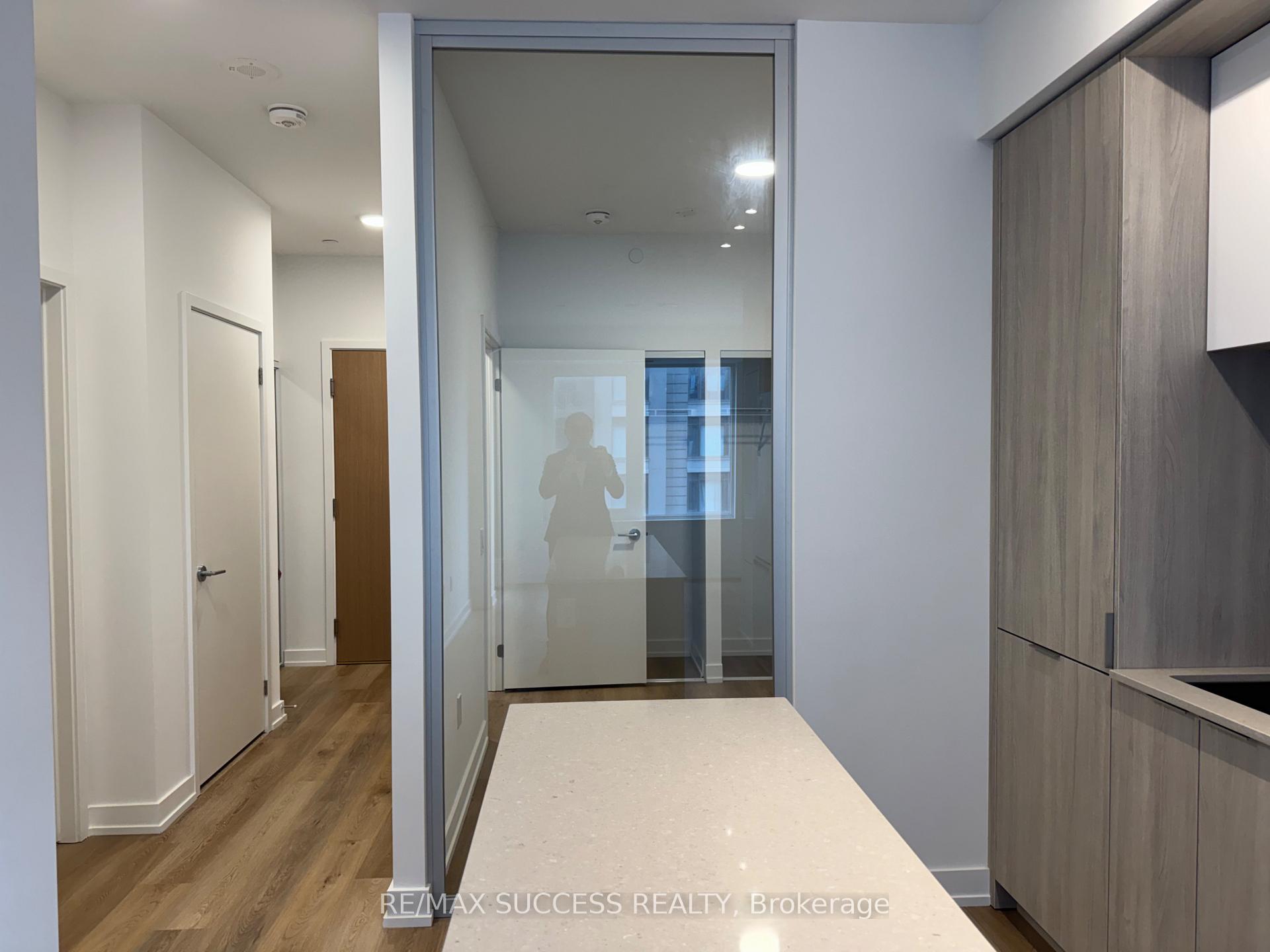 Photo 18 of Unit 1607, 395 Square One Drive, Mississauga, City Centre — HOMEH