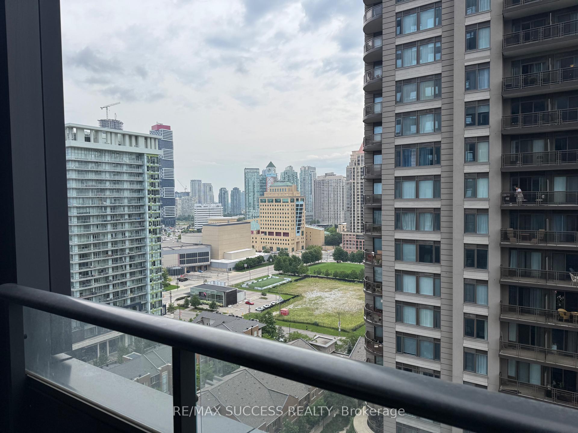 Photo 23 of Unit 1607, 395 Square One Drive, Mississauga, City Centre — HOMEH