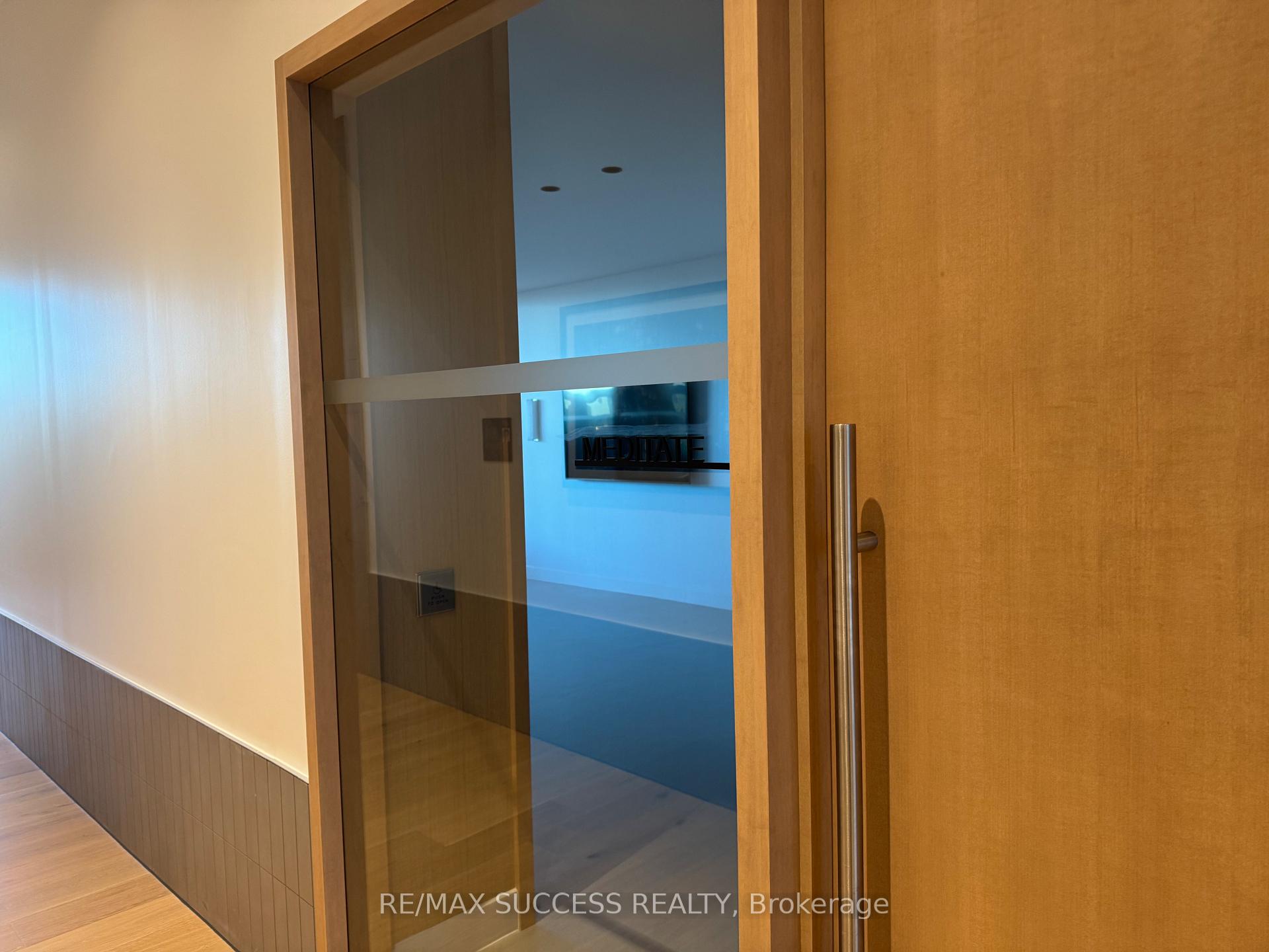 Photo 31 of Unit 1607, 395 Square One Drive, Mississauga, City Centre — HOMEH