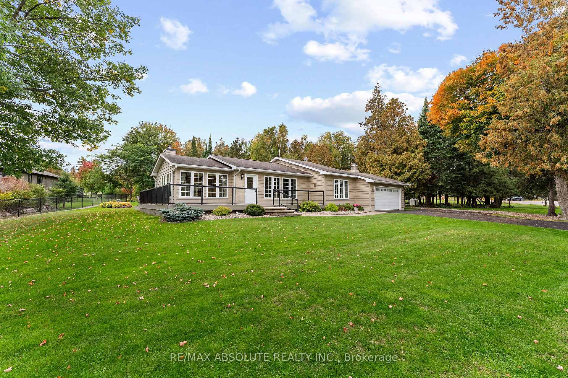 Photo 30 of 71 Toner Road, McNab/Braeside, Mcnab/Braeside Twps — HOMEH
