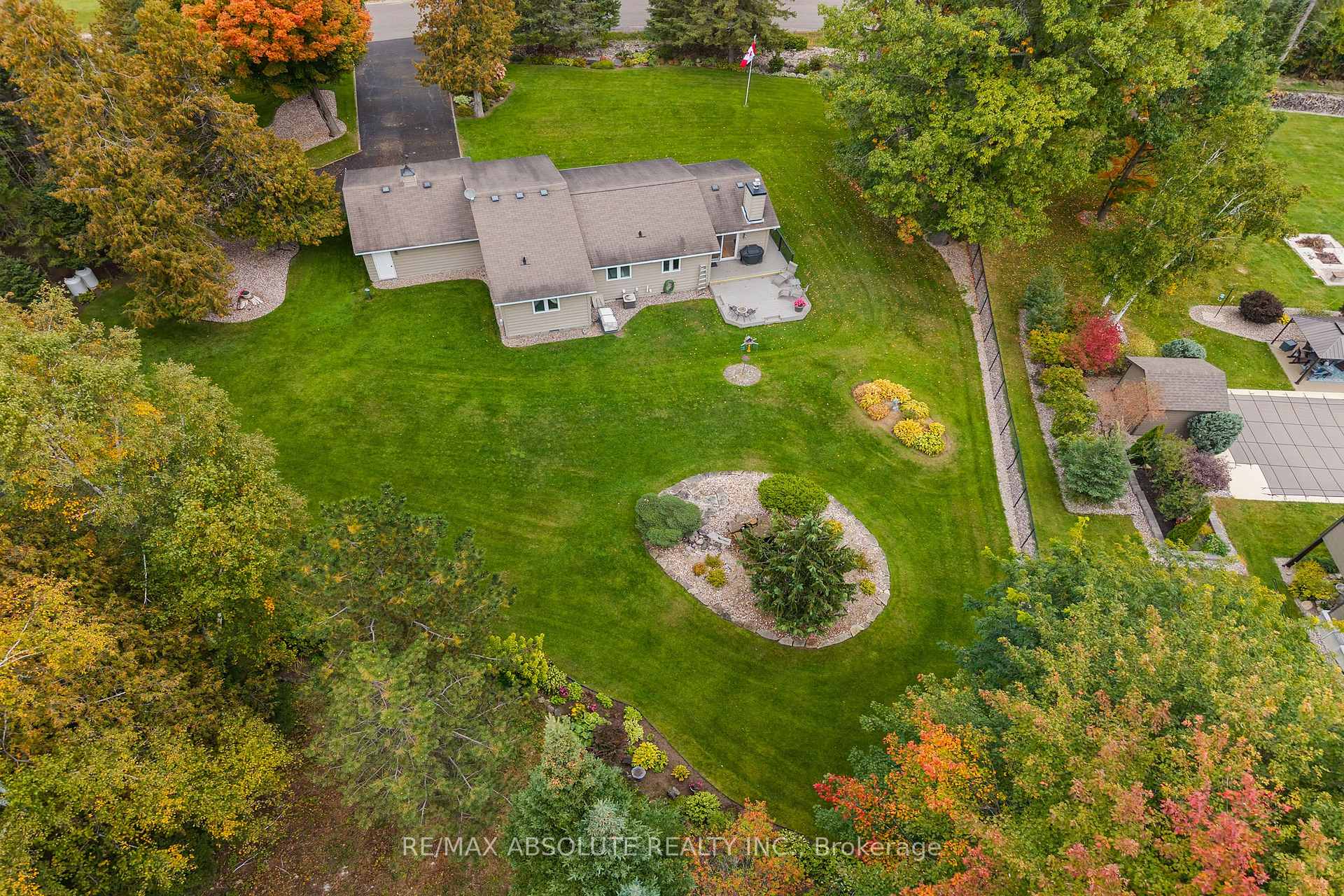 Photo 37 of 71 Toner Road, McNab/Braeside, Mcnab/Braeside Twps — HOMEH