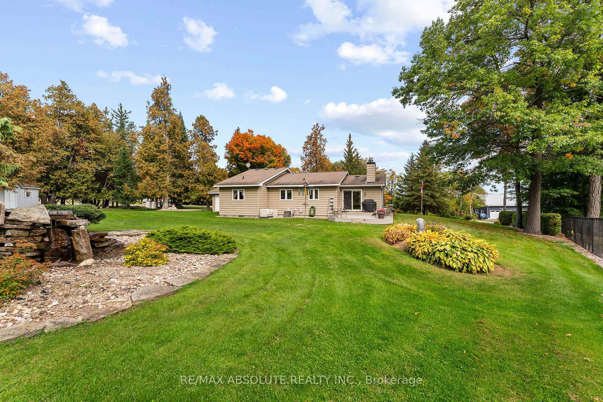 Photo 45 of 71 Toner Road, McNab/Braeside, Mcnab/Braeside Twps — HOMEH