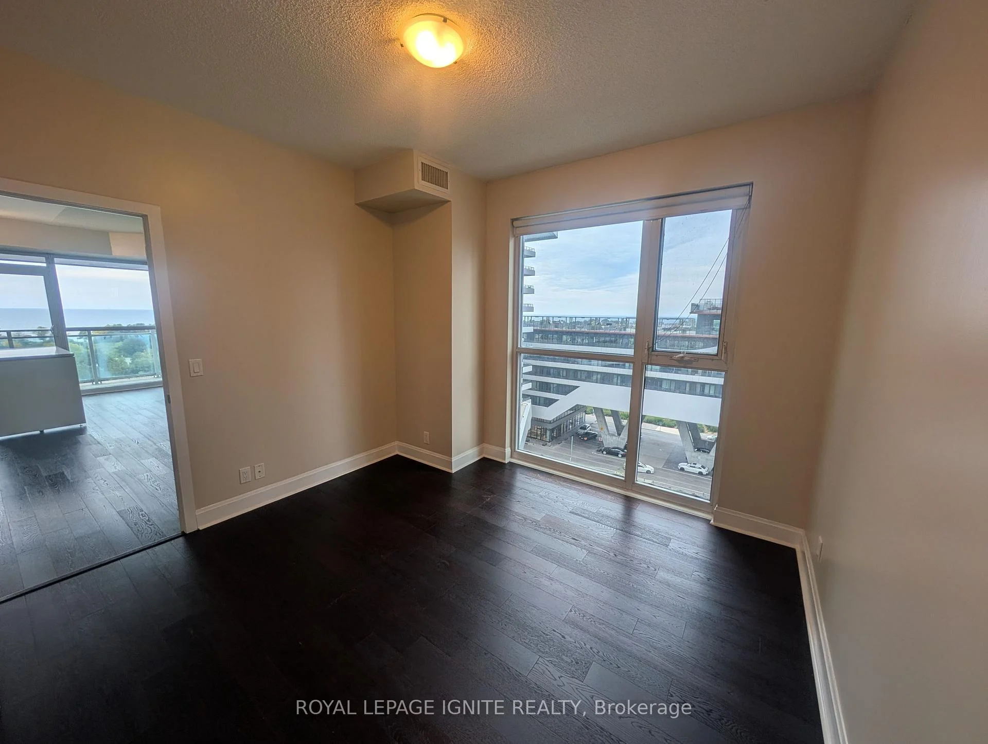 Photo 8 of Unit 710, 33 Shore Breeze Drive, Etobicoke, Mimico — HOMEH
