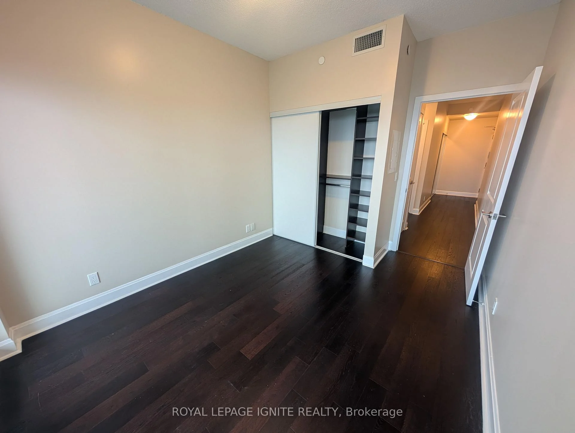 Photo 14 of Unit 710, 33 Shore Breeze Drive, Etobicoke, Mimico — HOMEH