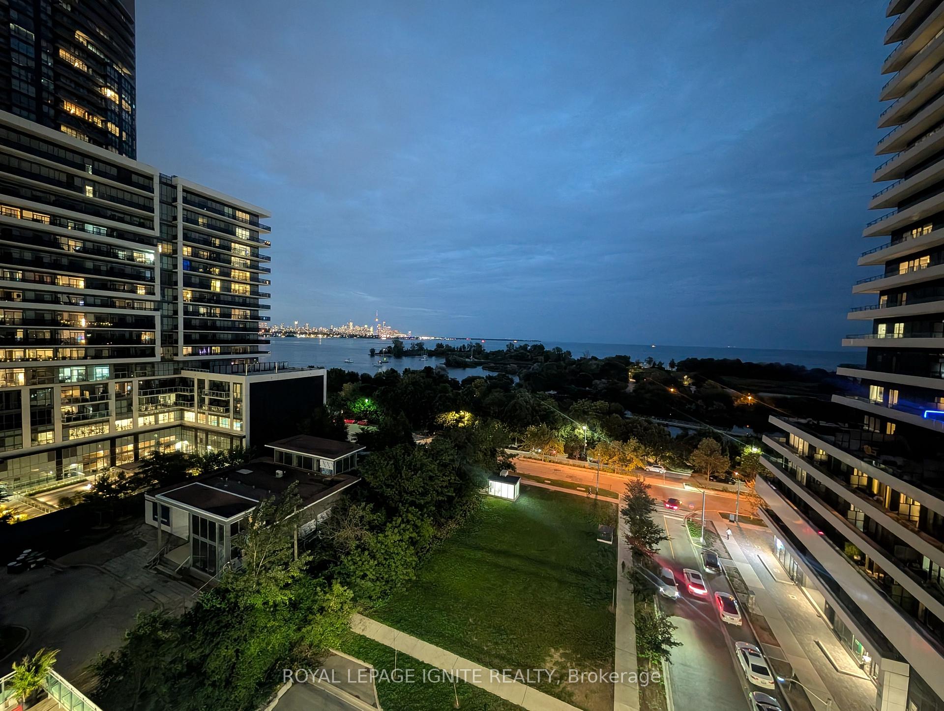 Photo 3 of Unit 710, 33 Shore Breeze Drive, Etobicoke, Mimico — HOMEH