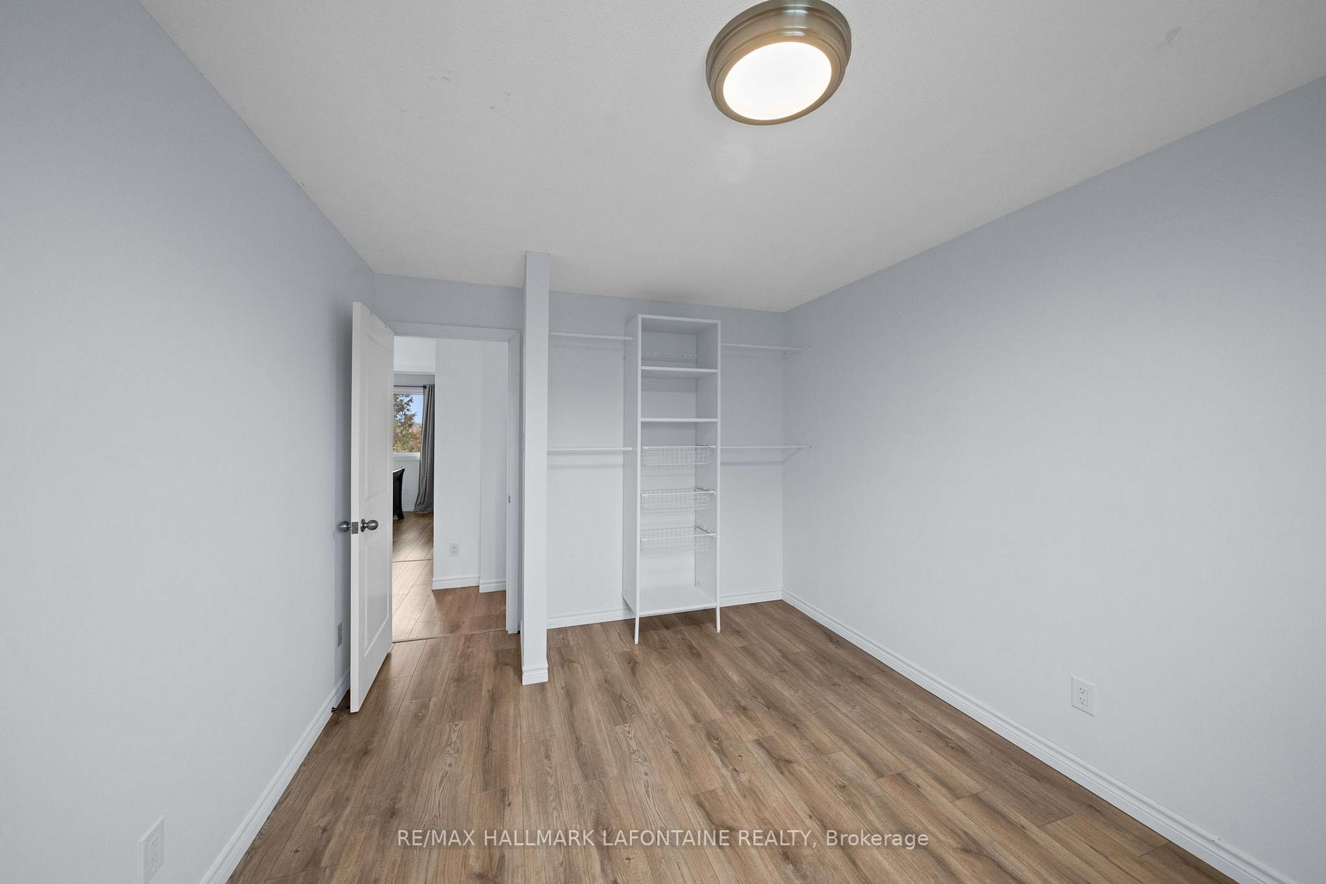 Photo 28 of 383 Oaklawn Crescent, Ottawa, Fallingbrook/Gardenway South — HOMEH
