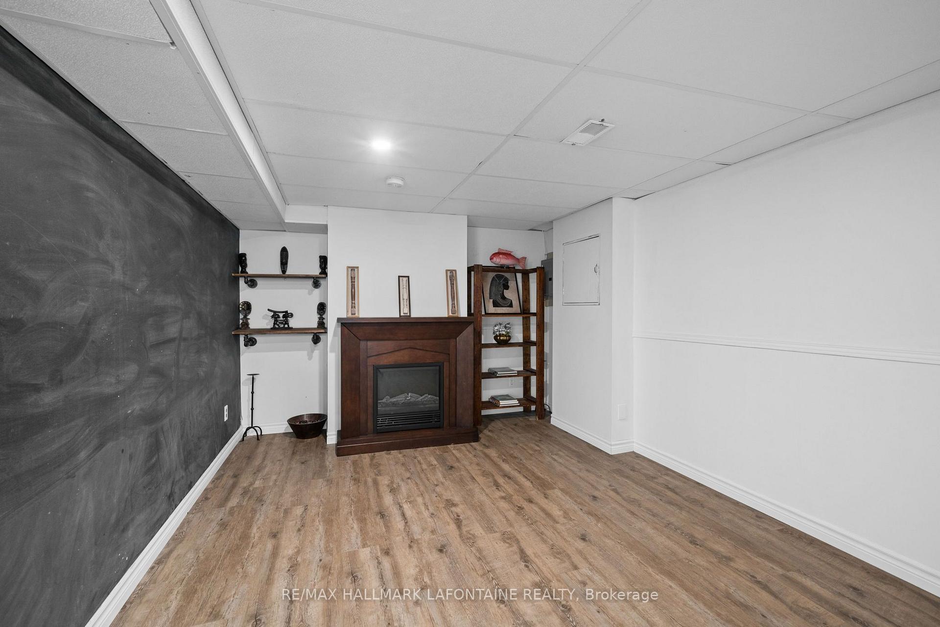 Photo 29 of 383 Oaklawn Crescent, Ottawa, Fallingbrook/Gardenway South — HOMEH