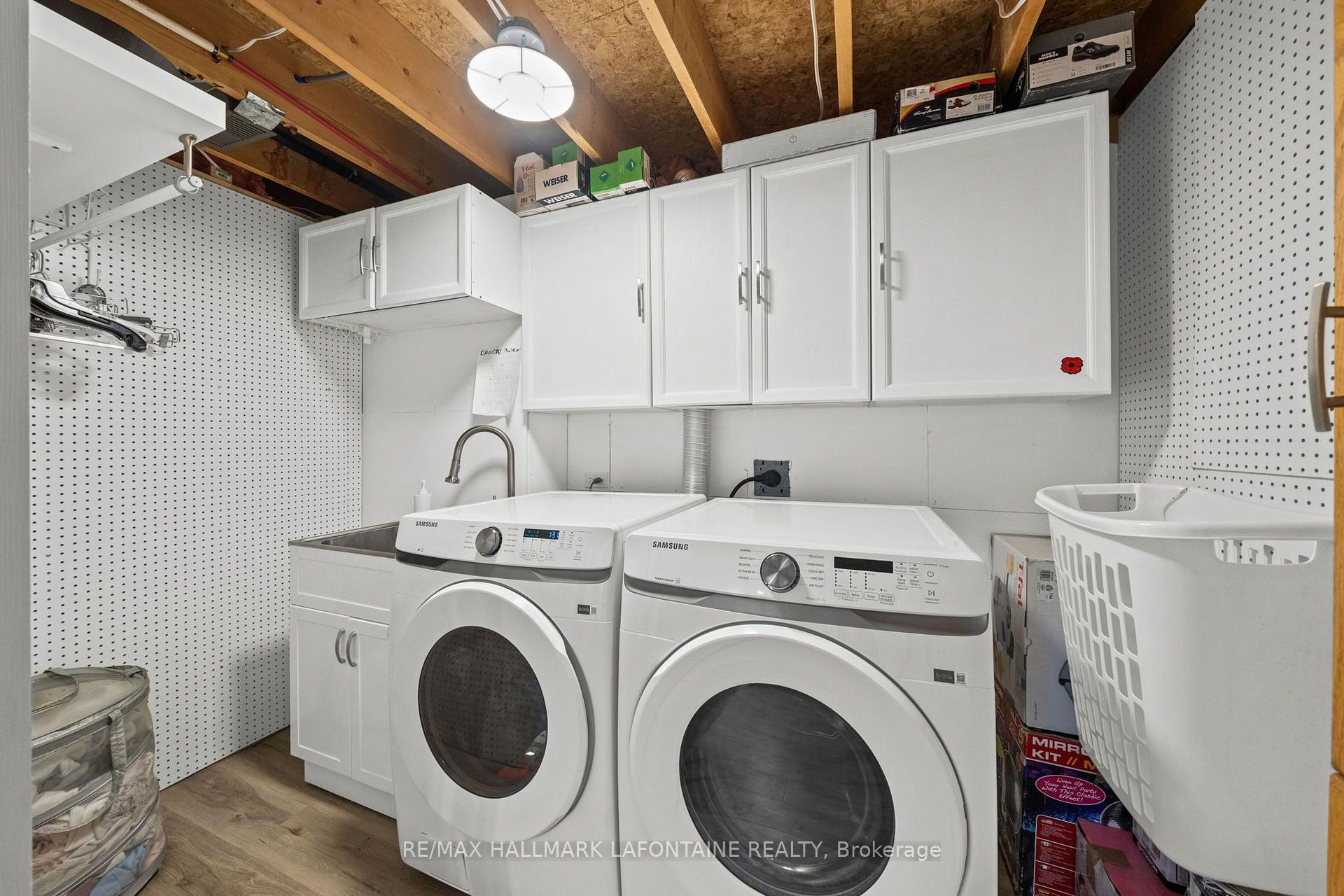 Photo 35 of 383 Oaklawn Crescent, Ottawa, Fallingbrook/Gardenway South — HOMEH