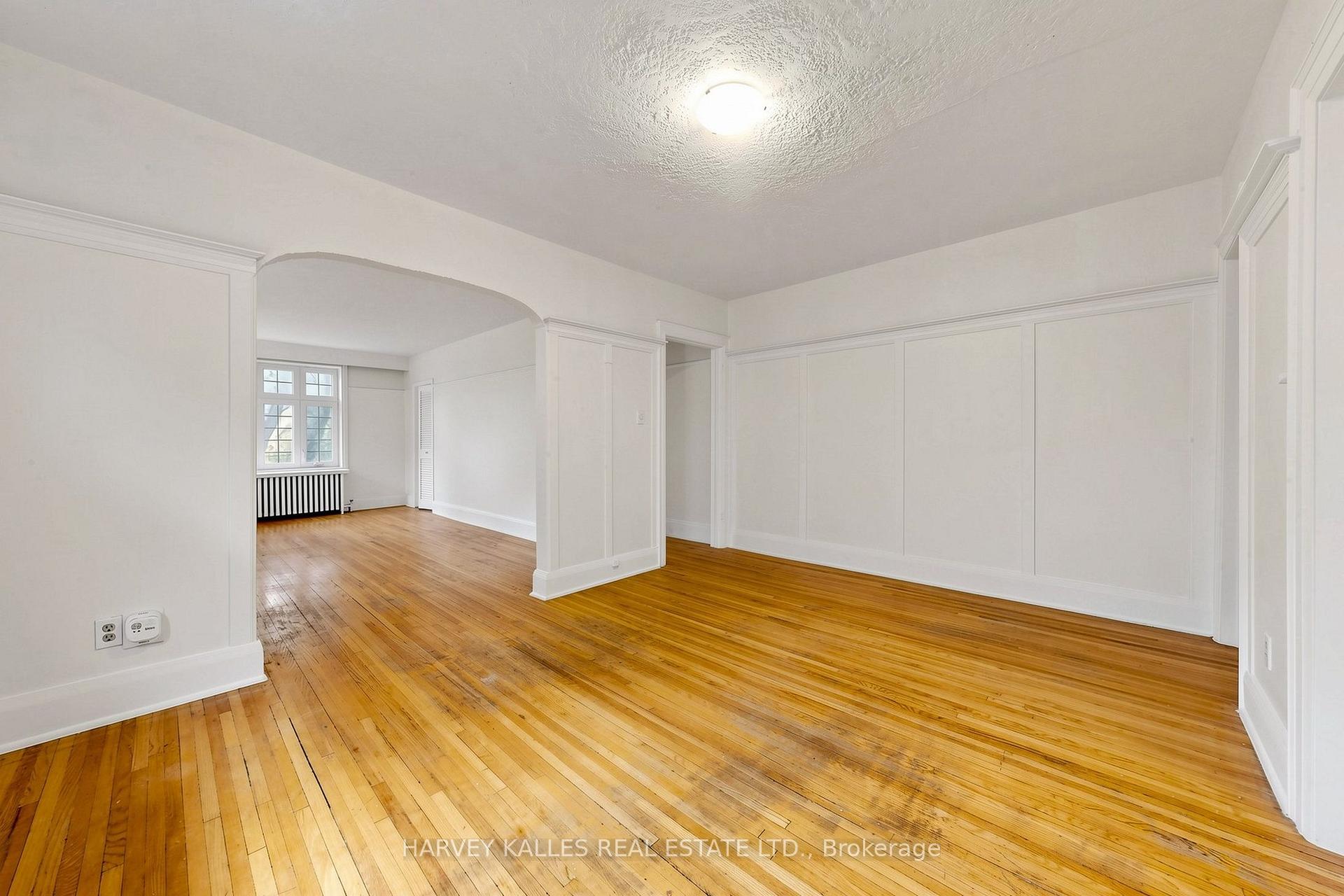 Photo 35 of Unit South 2nd, 163 Highbourne Road S, Toronto, Yonge-Eglinton — HOMEH