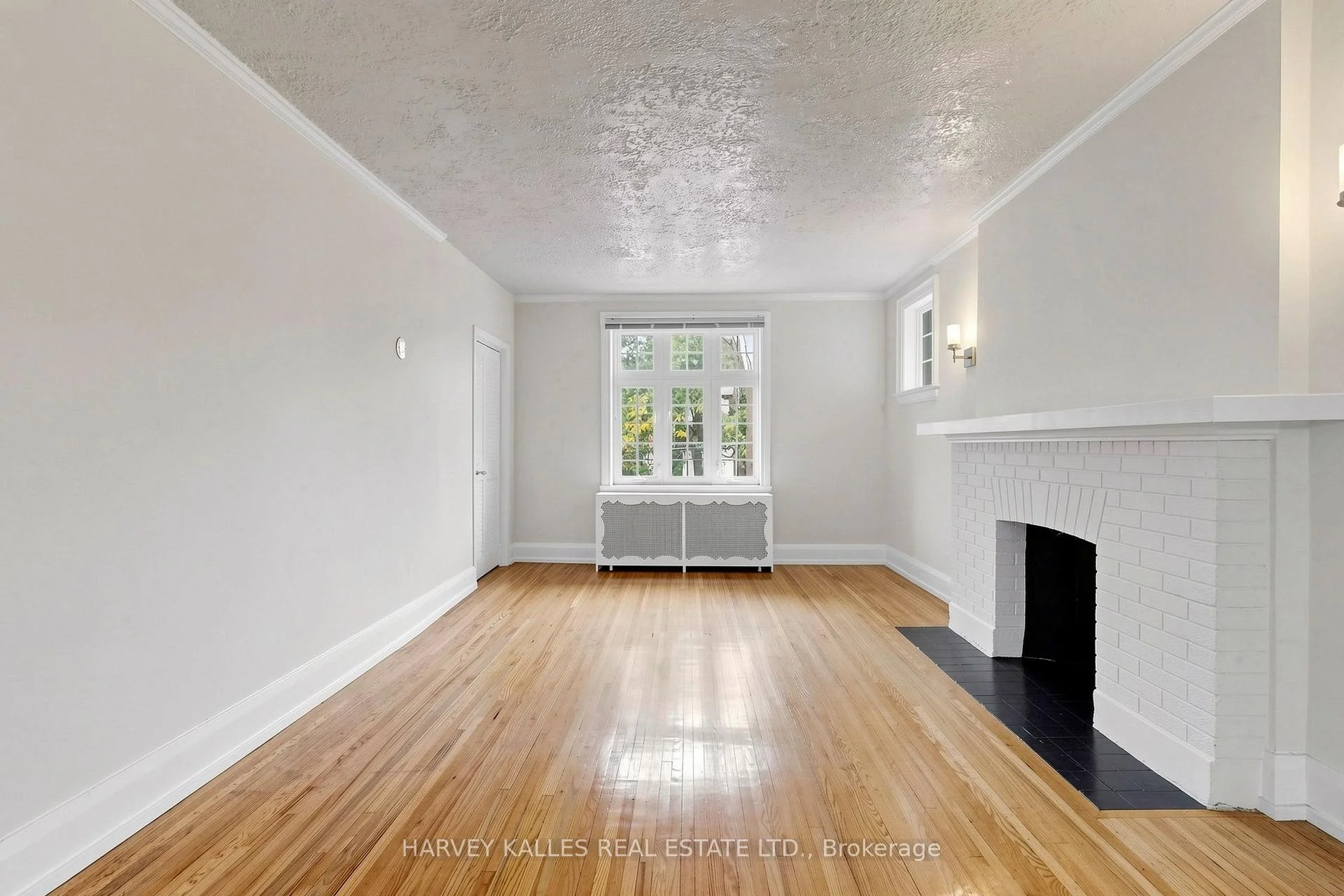 Photo 14 of Unit South 2nd, 163 Highbourne Road S, Toronto, Yonge-Eglinton — HOMEH