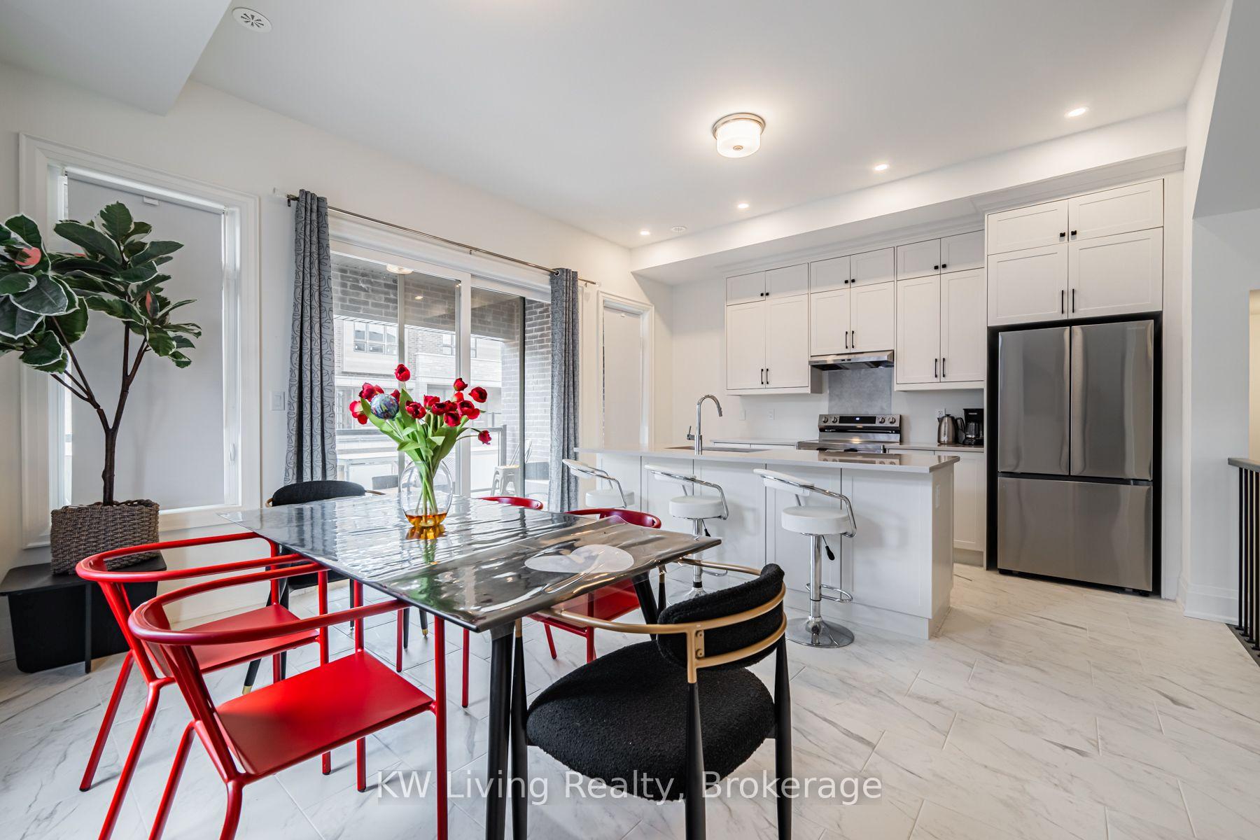 Photo 3 of 3296 Taha Gardens, Oakville, Glenorchy — HOMEH