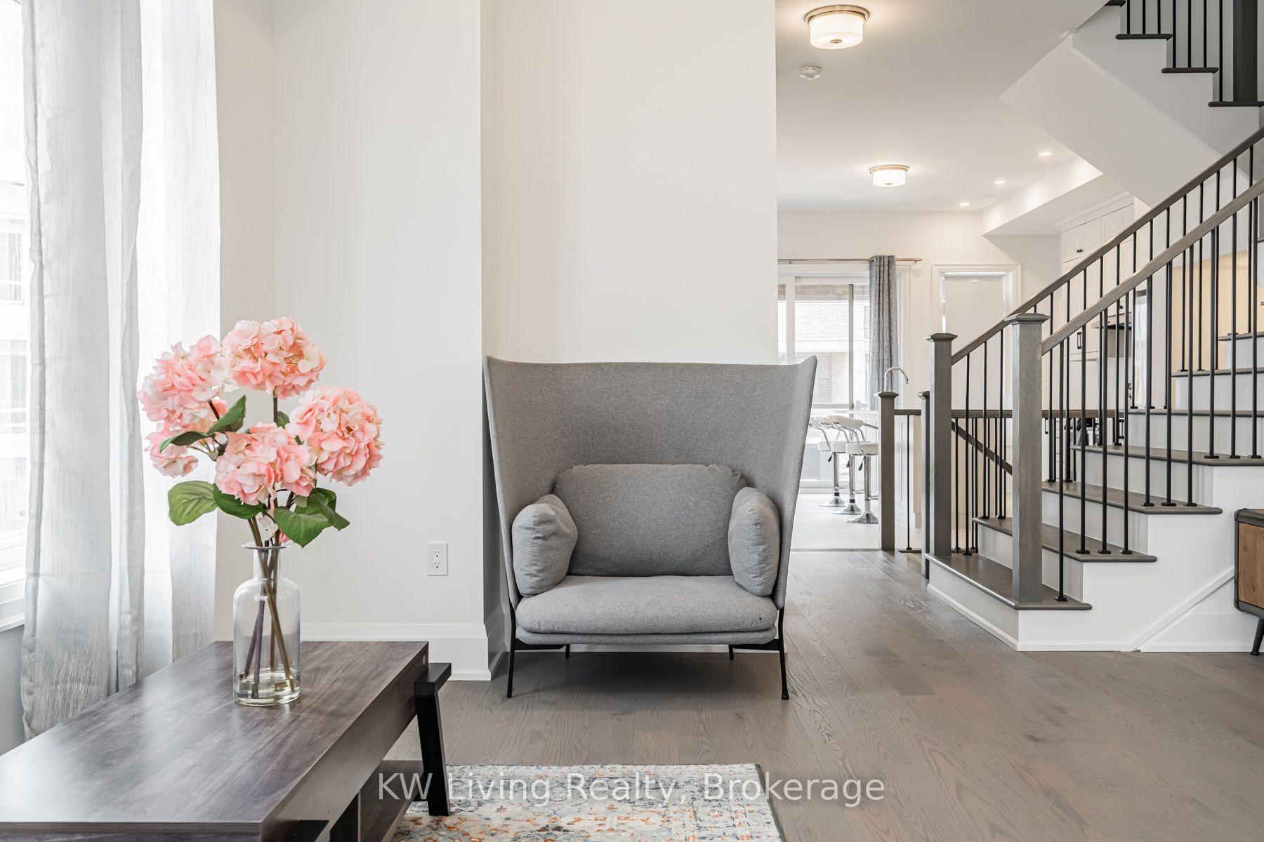 Photo 13 of 3296 Taha Gardens, Oakville, Glenorchy — HOMEH