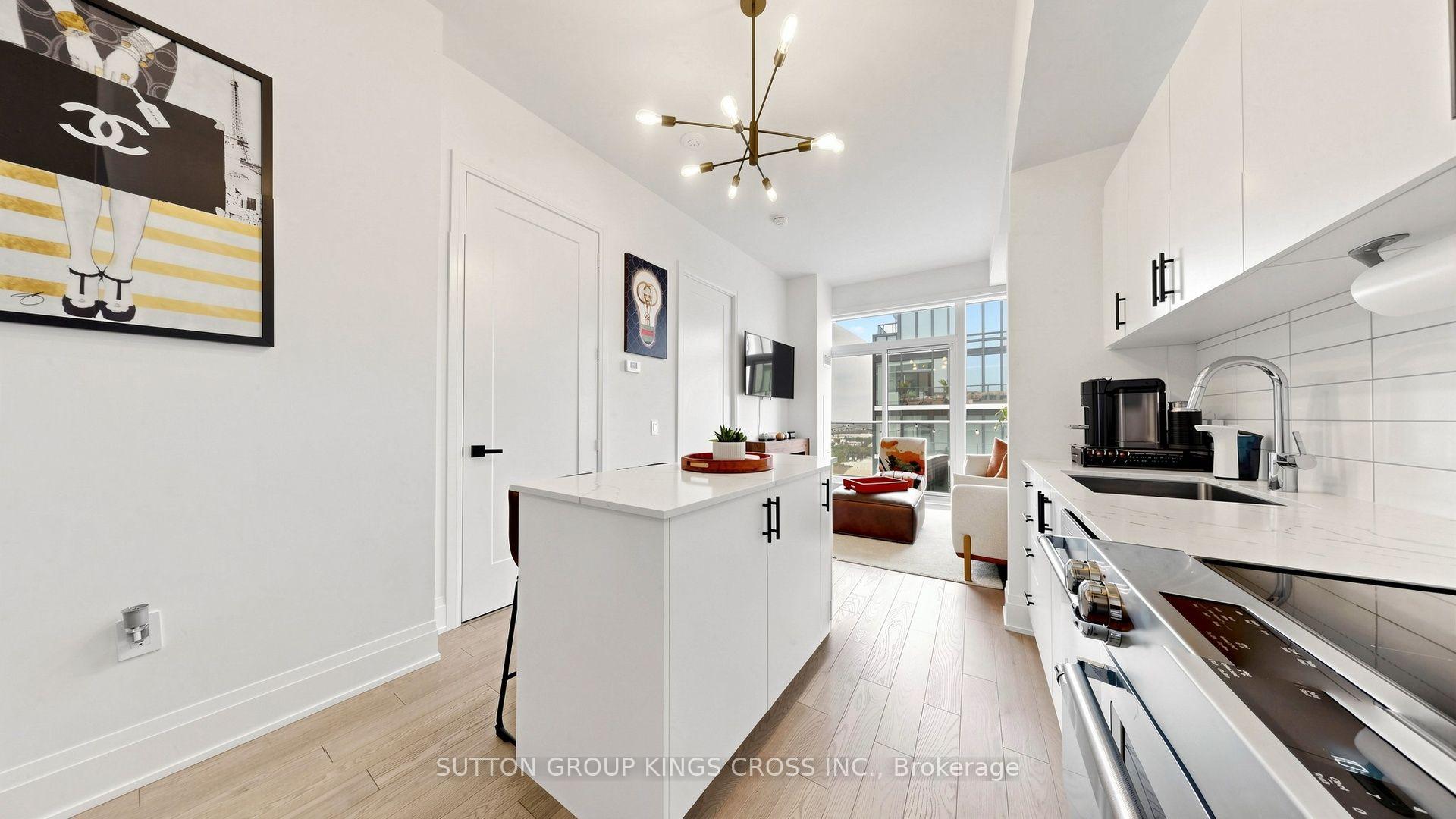 Photo 10 of Unit 2514, 9000 Jane Street, Vaughan, Vellore Village — HOMEH