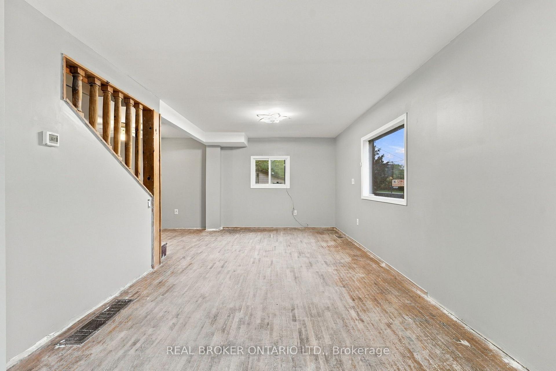 Photo 9 of 77937 London Road, Bluewater, Stanley — HOMEH