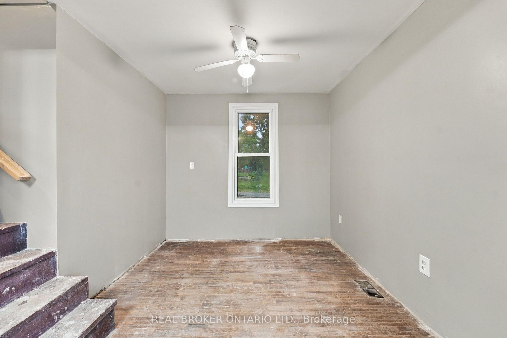 Photo 12 of 77937 London Road, Bluewater, Stanley — HOMEH