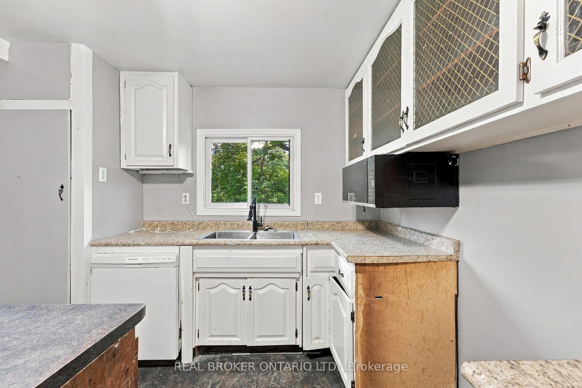 Photo 16 of 77937 London Road, Bluewater, Stanley — HOMEH