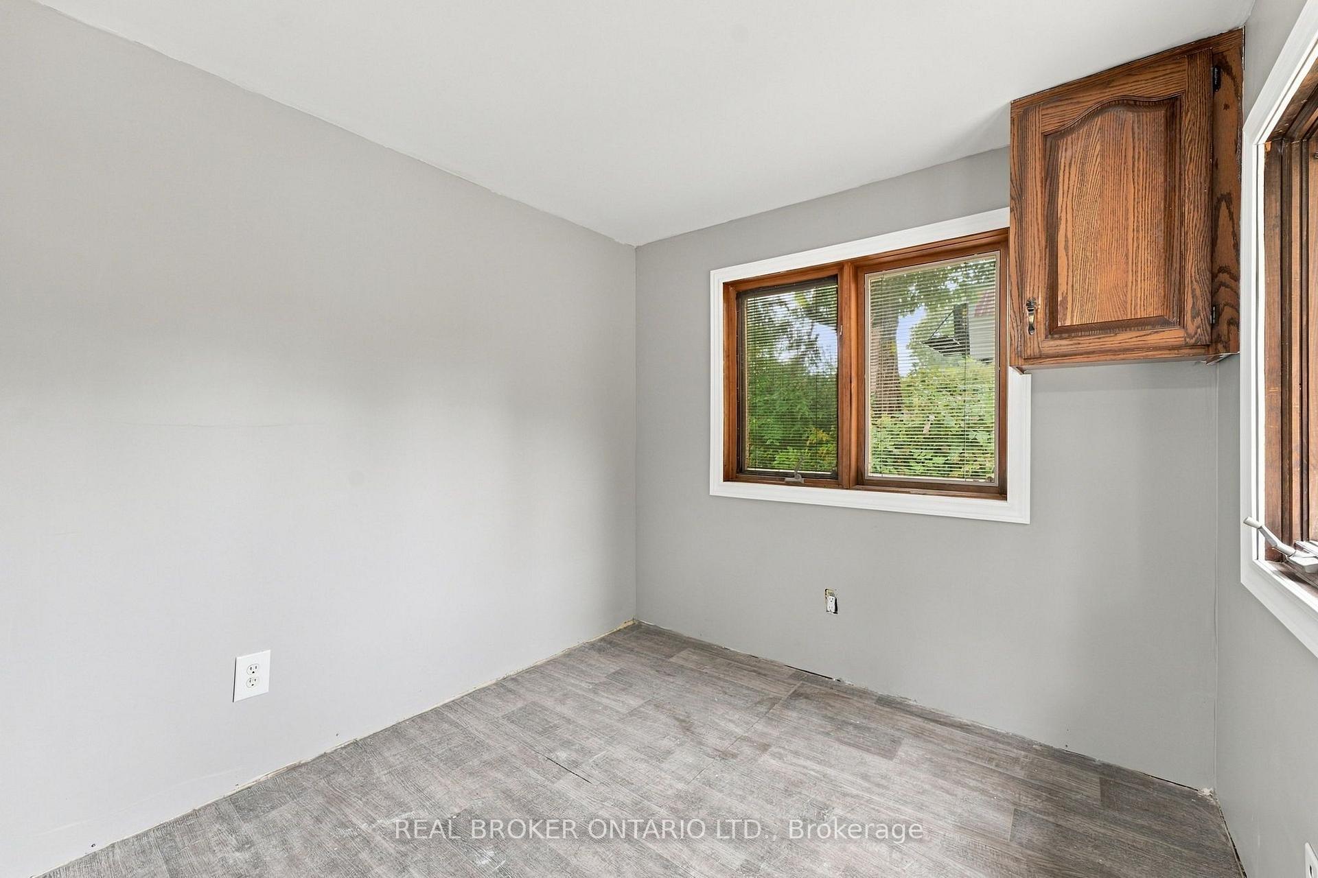 Photo 20 of 77937 London Road, Bluewater, Stanley — HOMEH