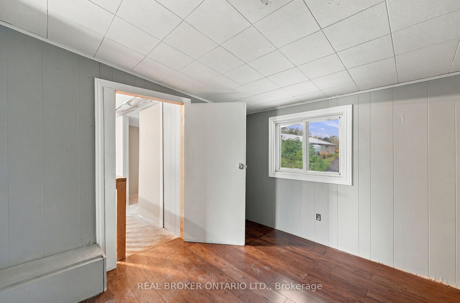 Photo 25 of 77937 London Road, Bluewater, Stanley — HOMEH