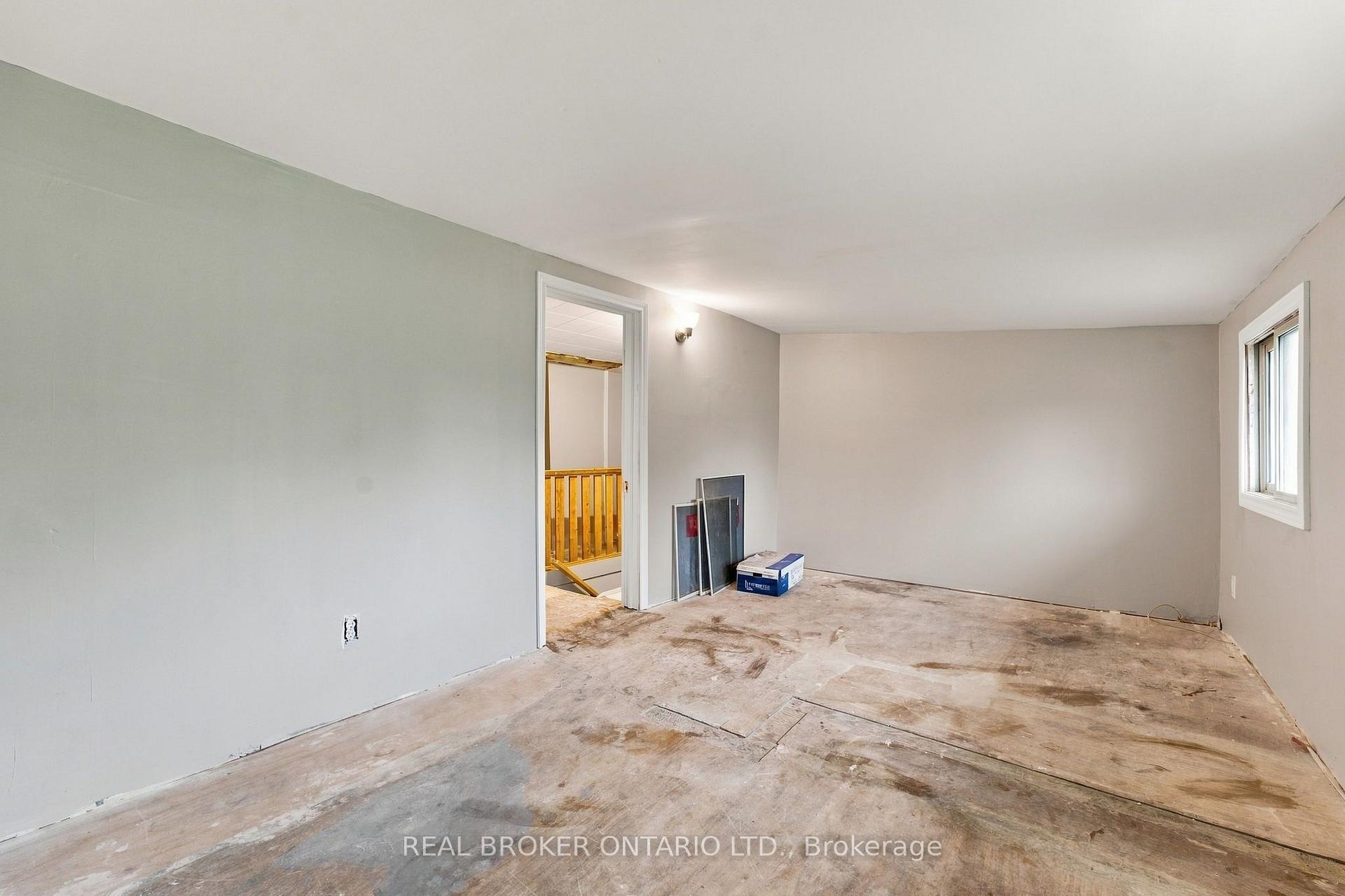 Photo 28 of 77937 London Road, Bluewater, Stanley — HOMEH