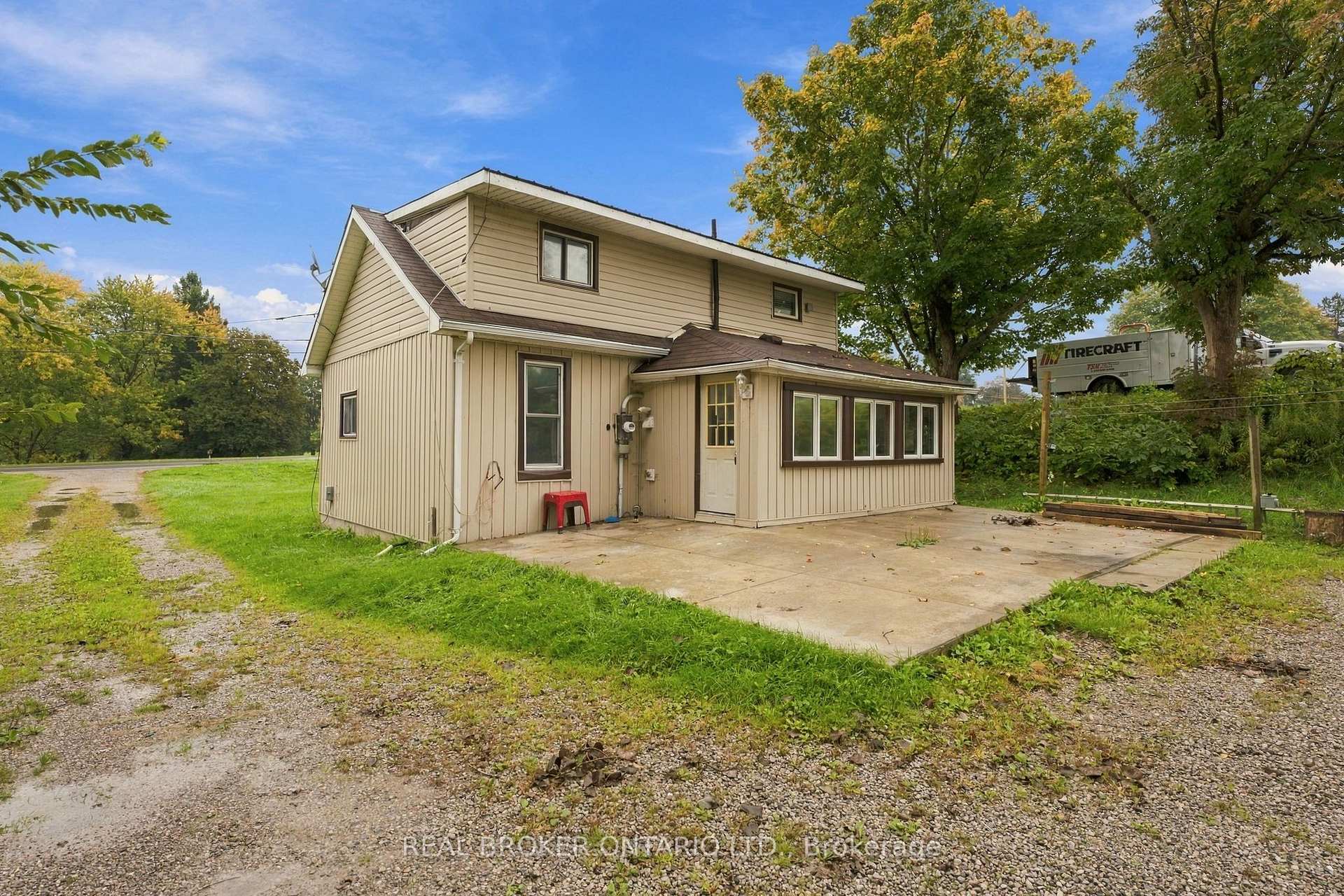 Photo 31 of 77937 London Road, Bluewater, Stanley — HOMEH