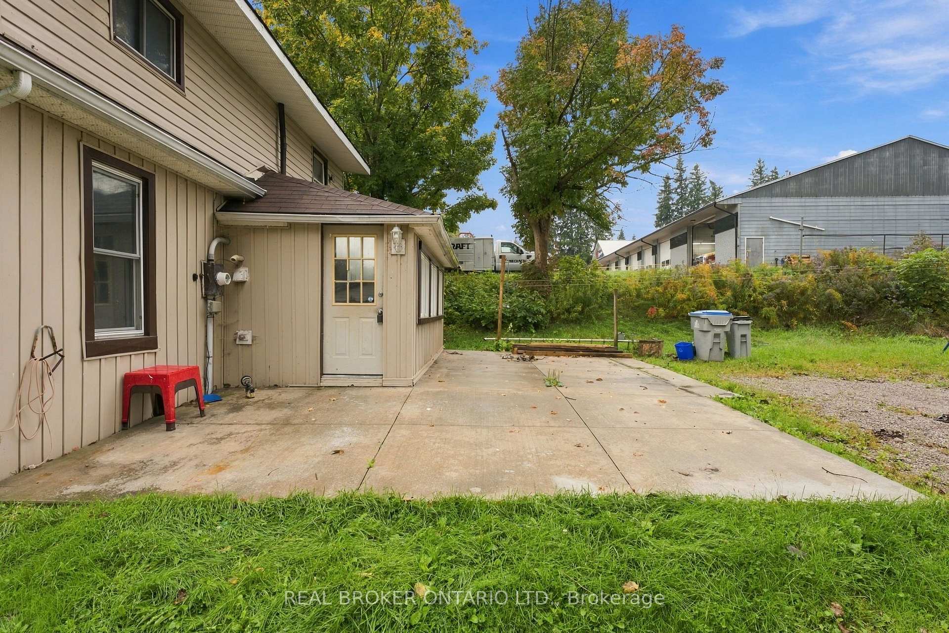 Photo 32 of 77937 London Road, Bluewater, Stanley — HOMEH