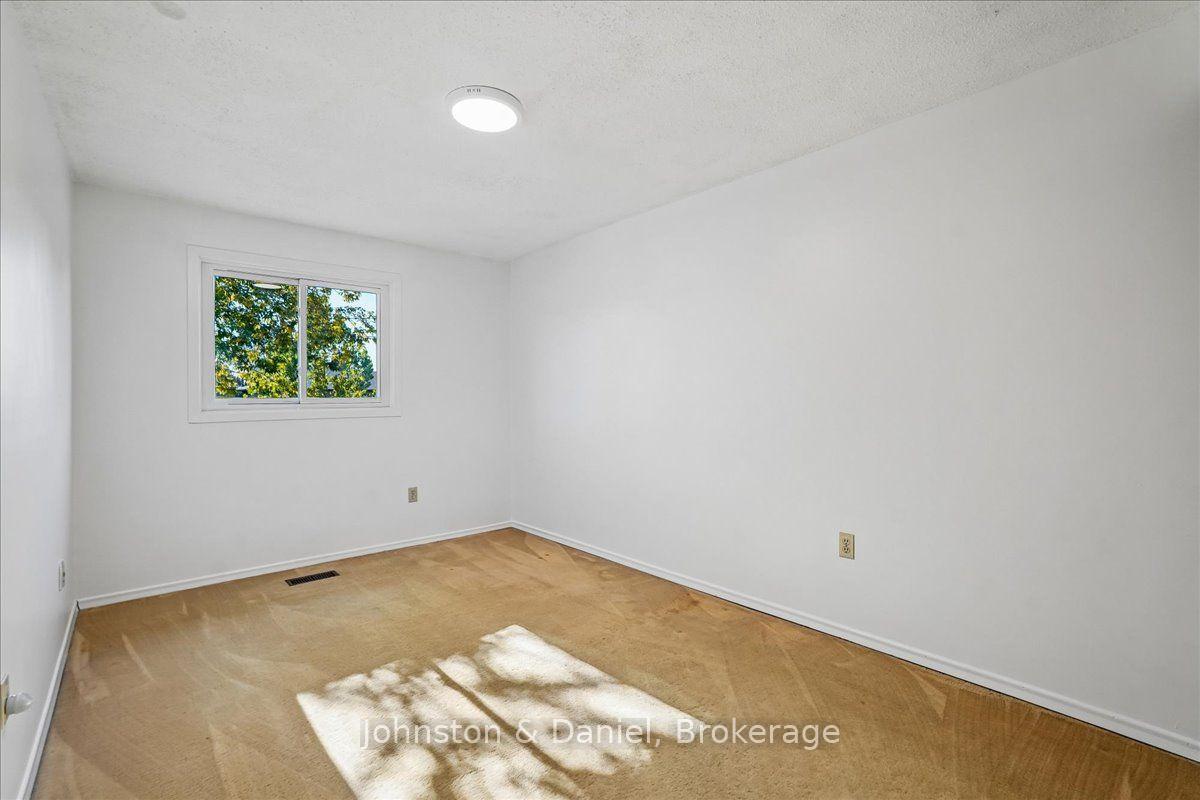 Photo 21 of 22 Fieldview Crescent, Markham, Milliken Mills West — HOMEH