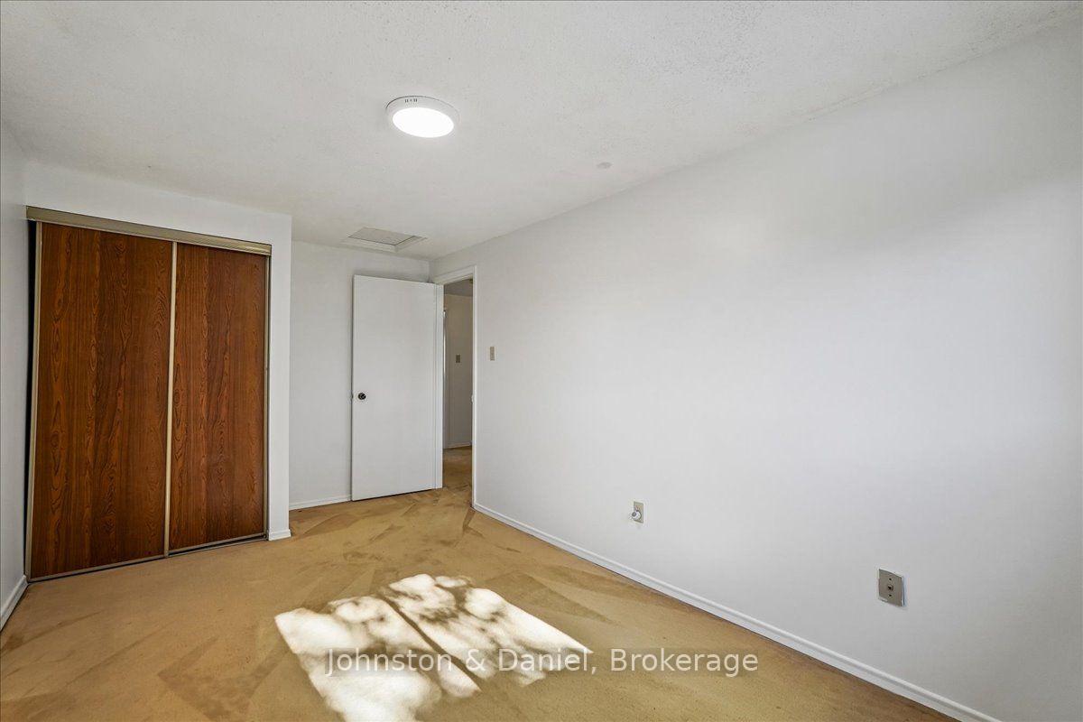 Photo 22 of 22 Fieldview Crescent, Markham, Milliken Mills West — HOMEH