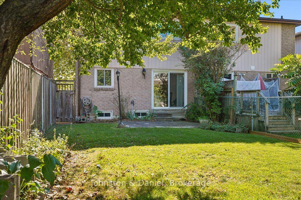 Photo 32 of 22 Fieldview Crescent, Markham, Milliken Mills West — HOMEH