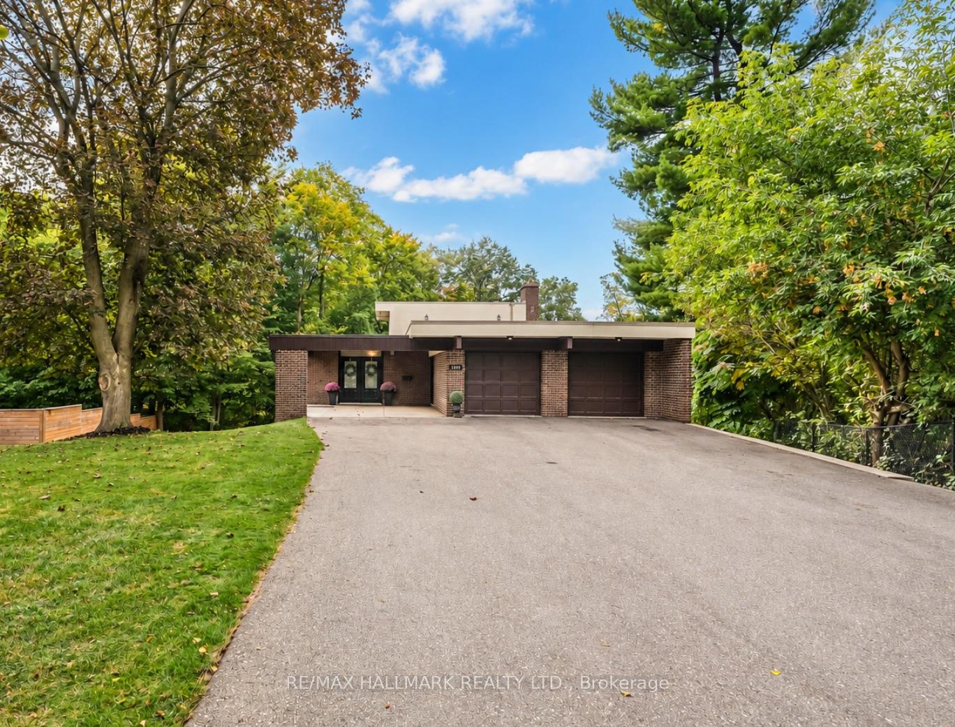 Photo of 1499 Ashington Court
