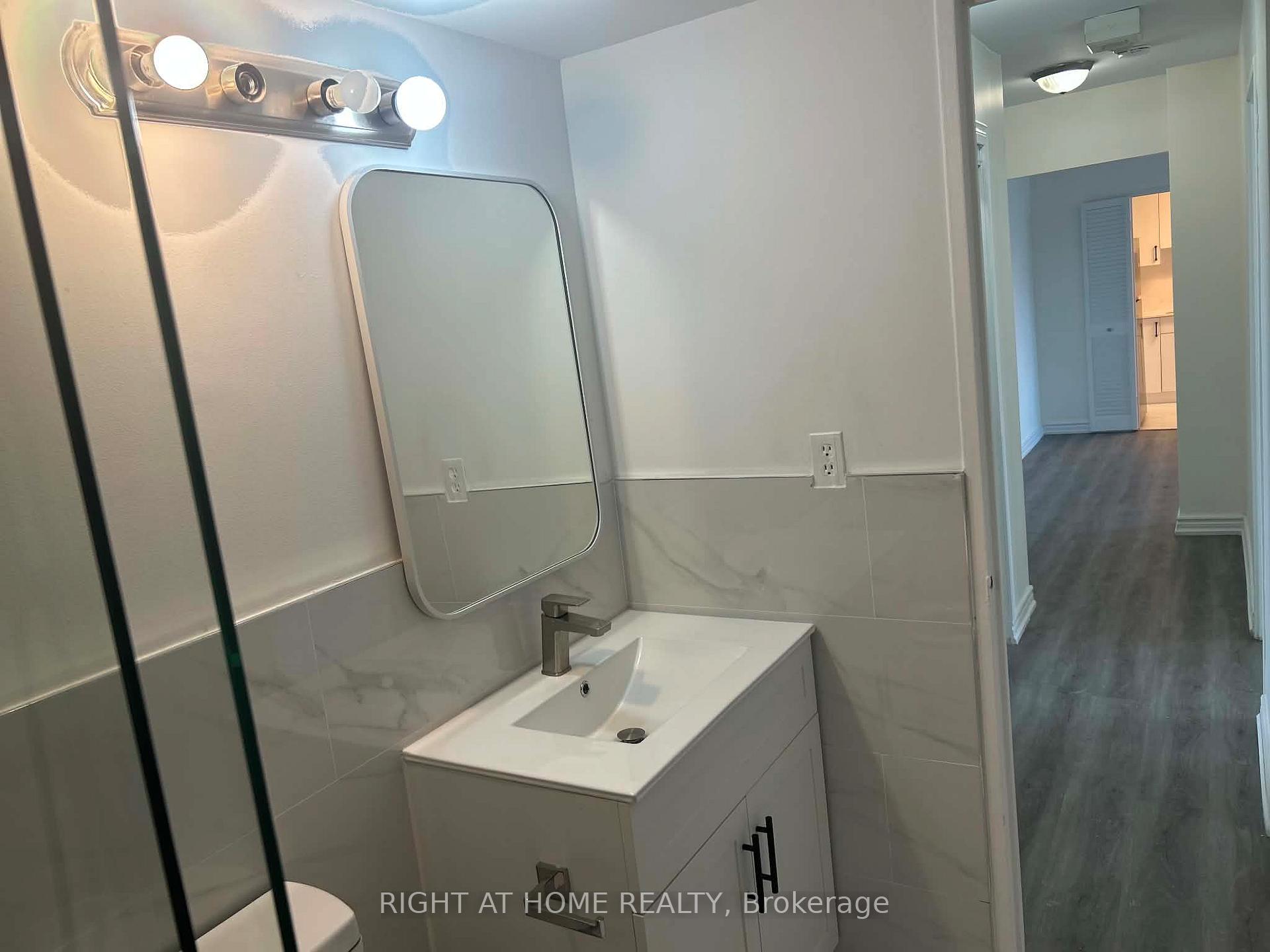 Photo 10 of Unit 1508, 5 Massey Square, Toronto, Crescent Town — HOMEH