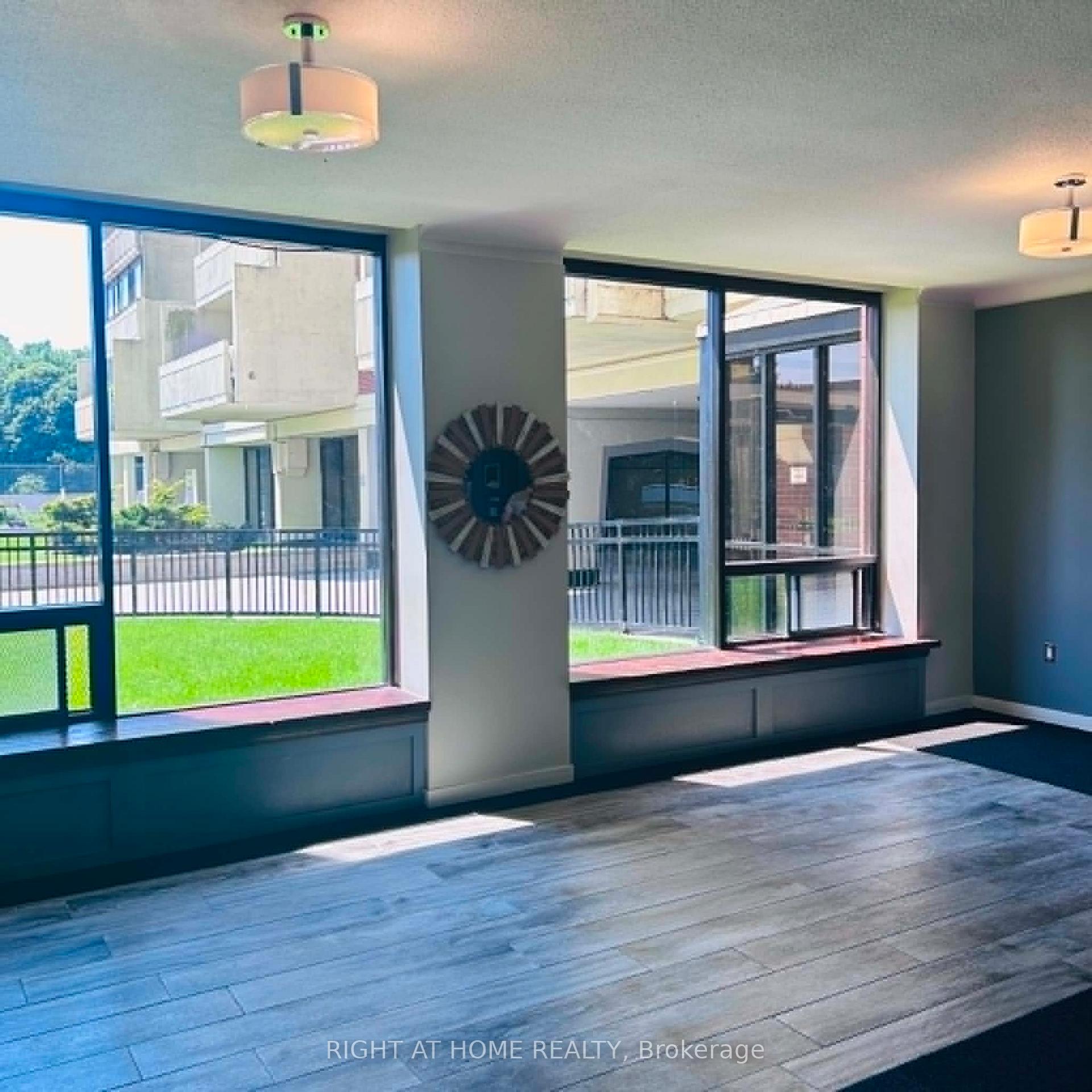 Photo 20 of Unit 1508, 5 Massey Square, Toronto, Crescent Town — HOMEH