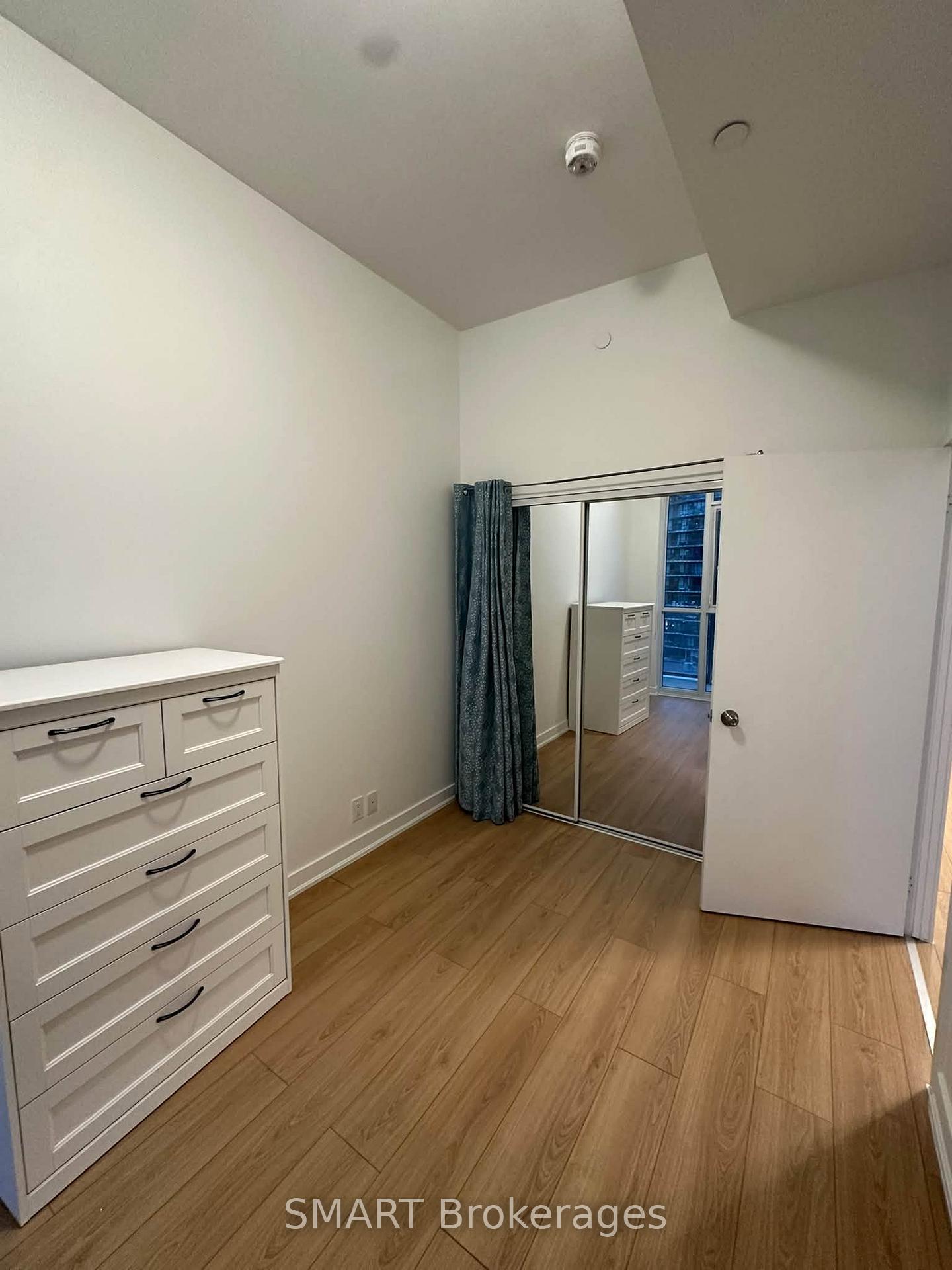 Photo 8 of Unit 710, 120 Parliament Street, Toronto, Moss Park — HOMEH