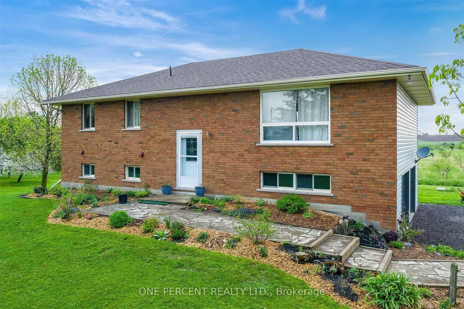 Photo 3 of 294235 8th Line, Amaranth, Rural Amaranth — HOMEH